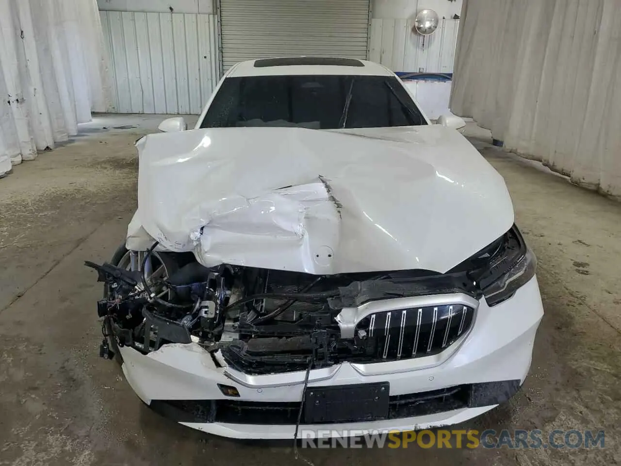5 Photograph of a damaged car WBA53FJ07SCU11716 BMW 5 SERIES 2025