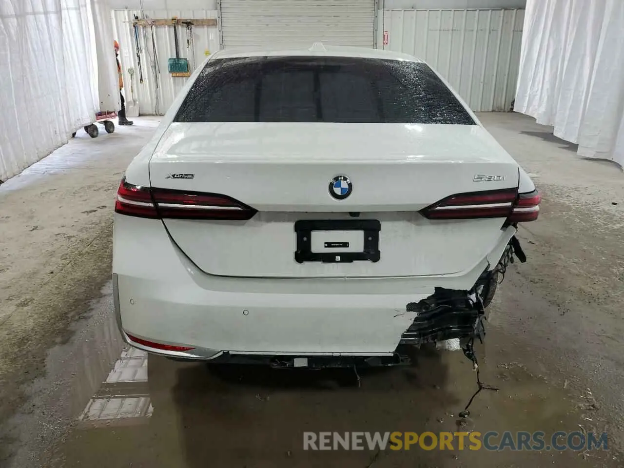 6 Photograph of a damaged car WBA53FJ07SCU11716 BMW 5 SERIES 2025