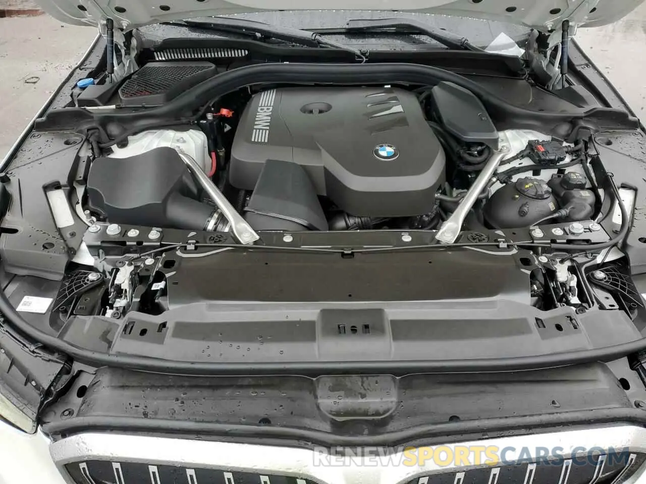 11 Photograph of a damaged car WBA53FJ0XSCU12570 BMW 5 SERIES 2025
