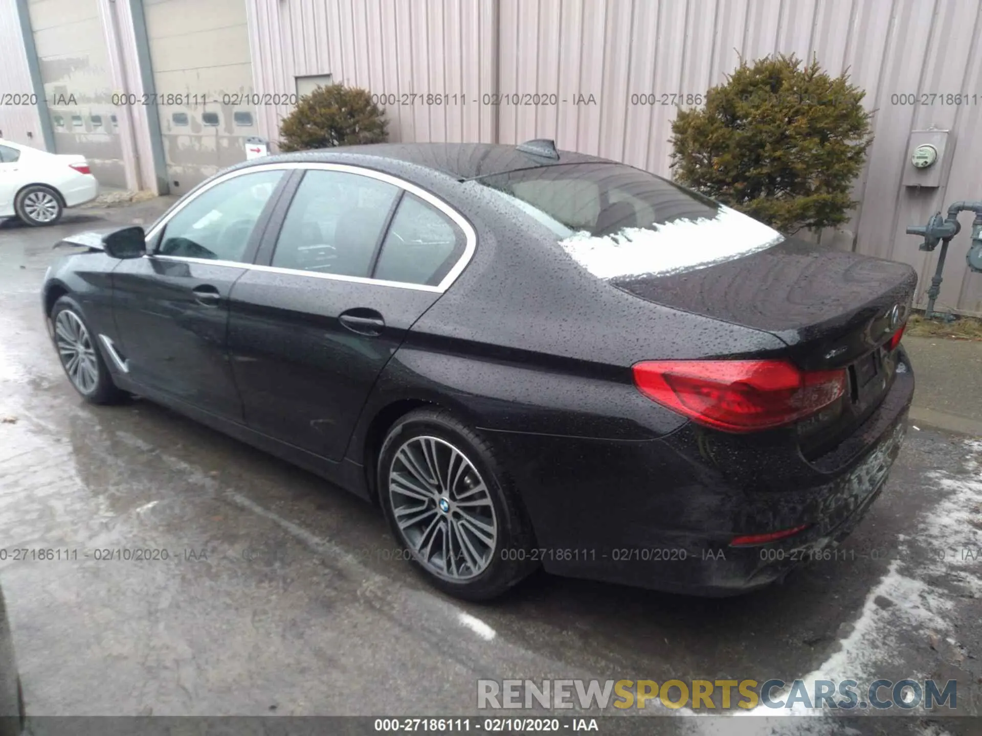 3 Photograph of a damaged car WBAJA7C57KWW17393 BMW 530 2019