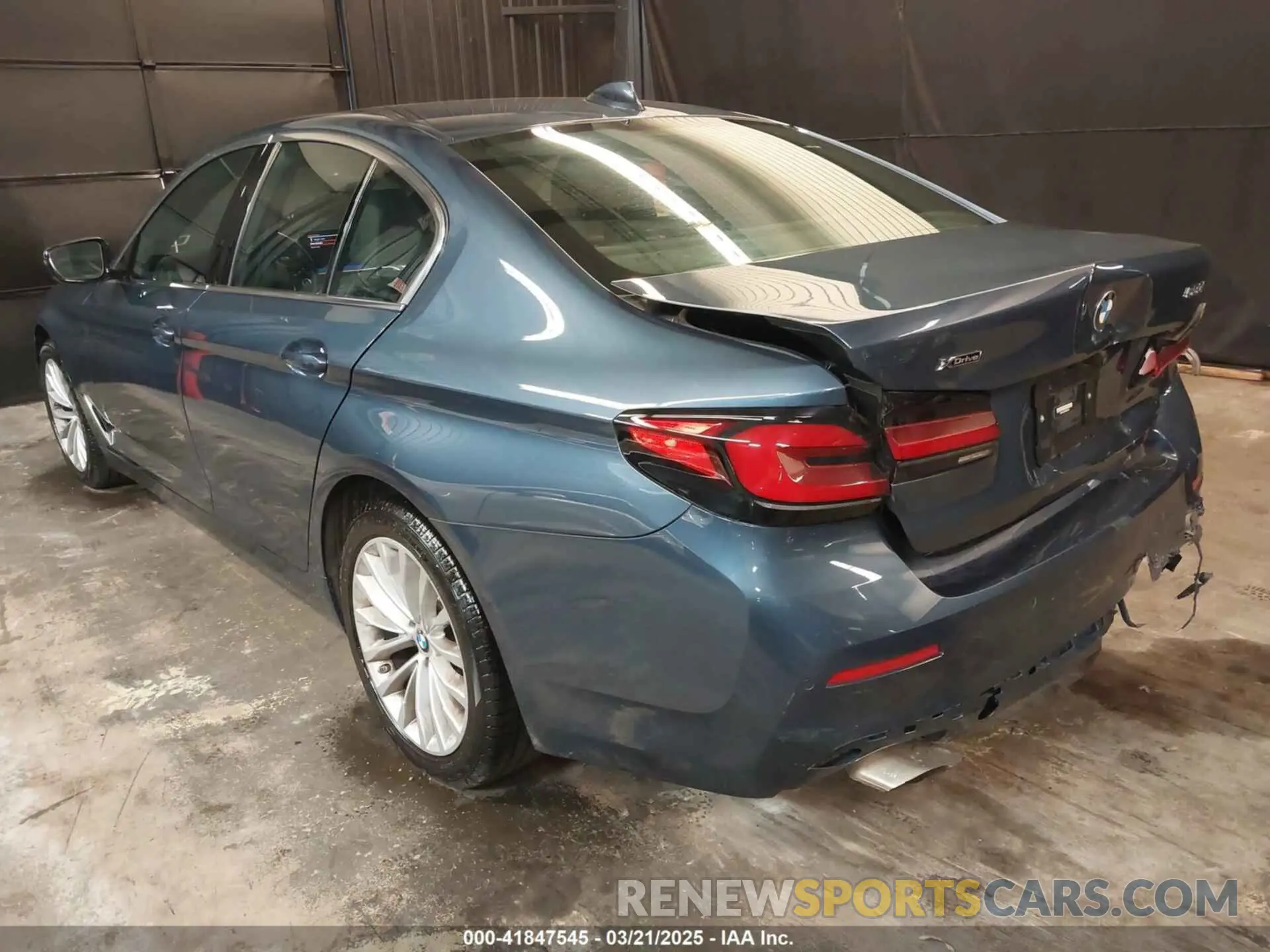 3 Photograph of a damaged car WBA13BJ09PWY22919 BMW 530 2023