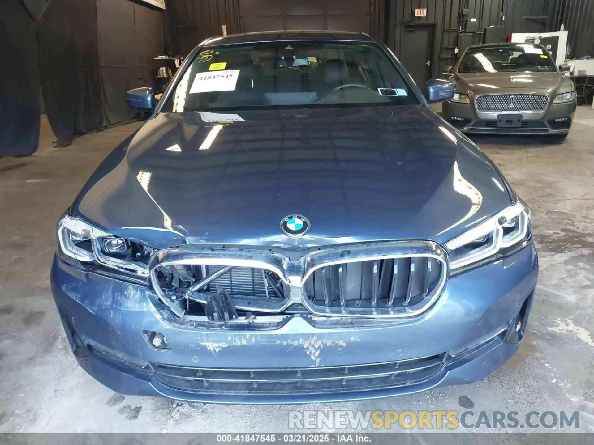6 Photograph of a damaged car WBA13BJ09PWY22919 BMW 530 2023