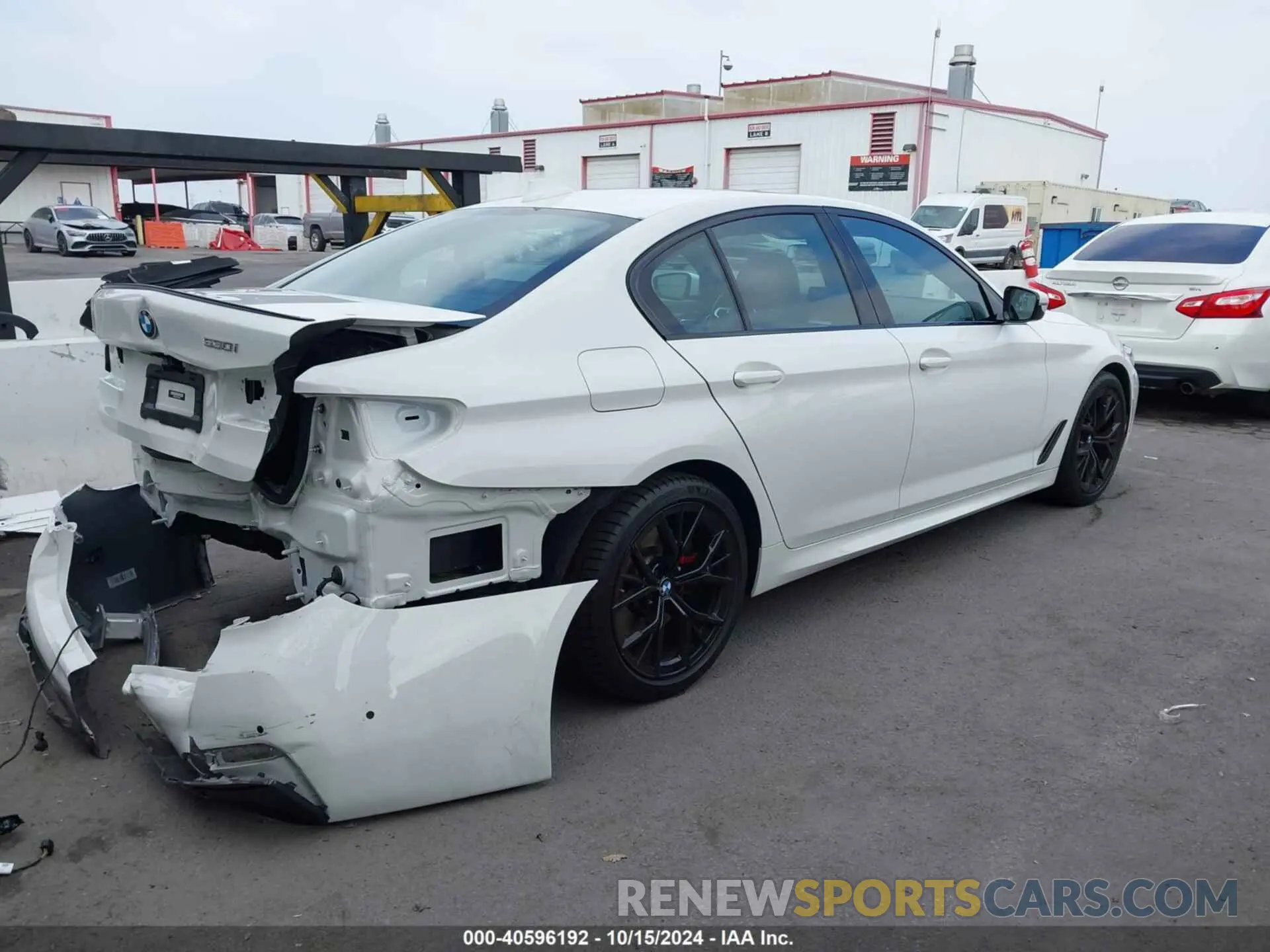 4 Photograph of a damaged car WBA53BH09PCM46263 BMW 530 2023