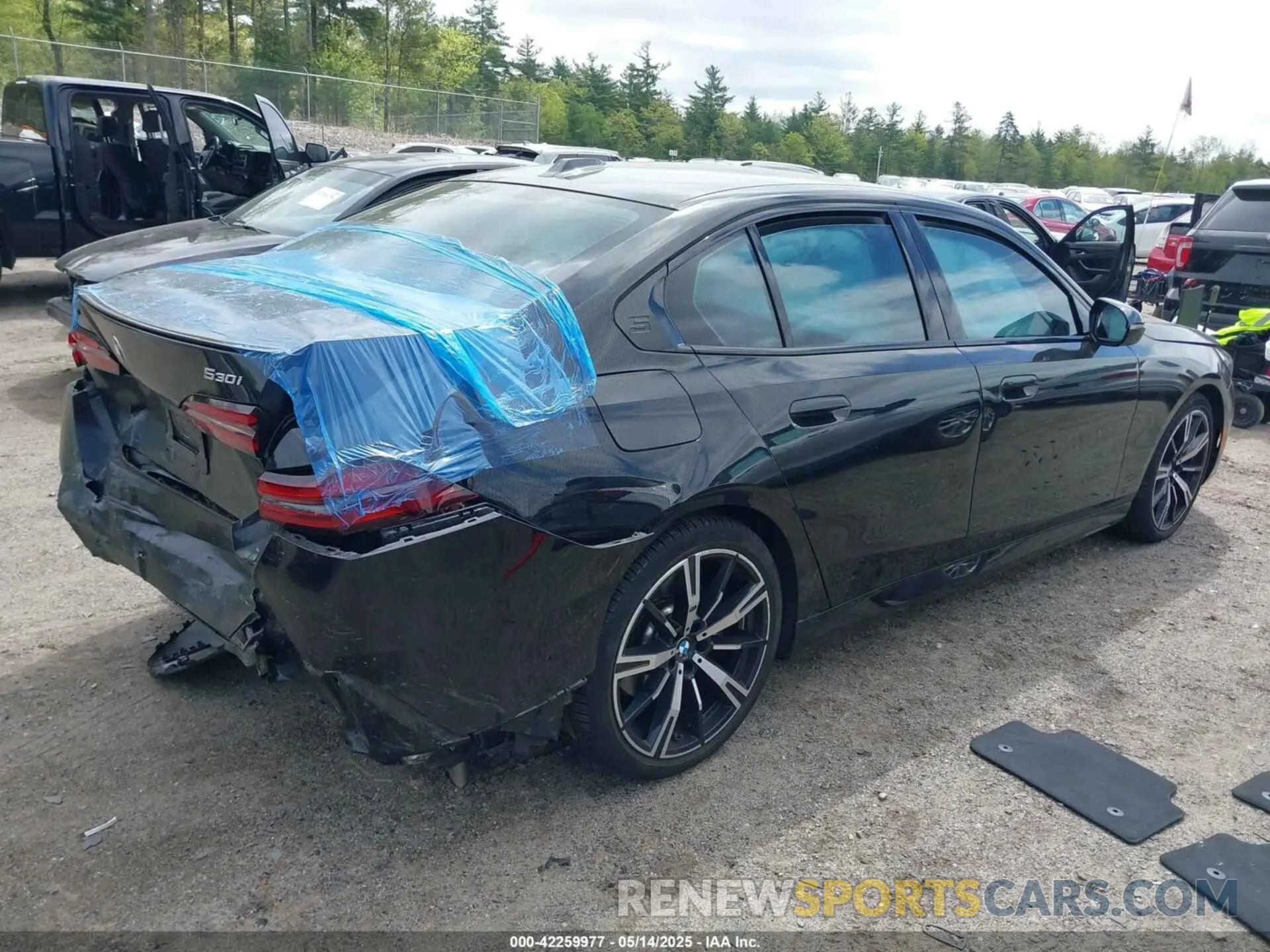 4 Photograph of a damaged car WBA53FJ09RCR24363 BMW 530 2024