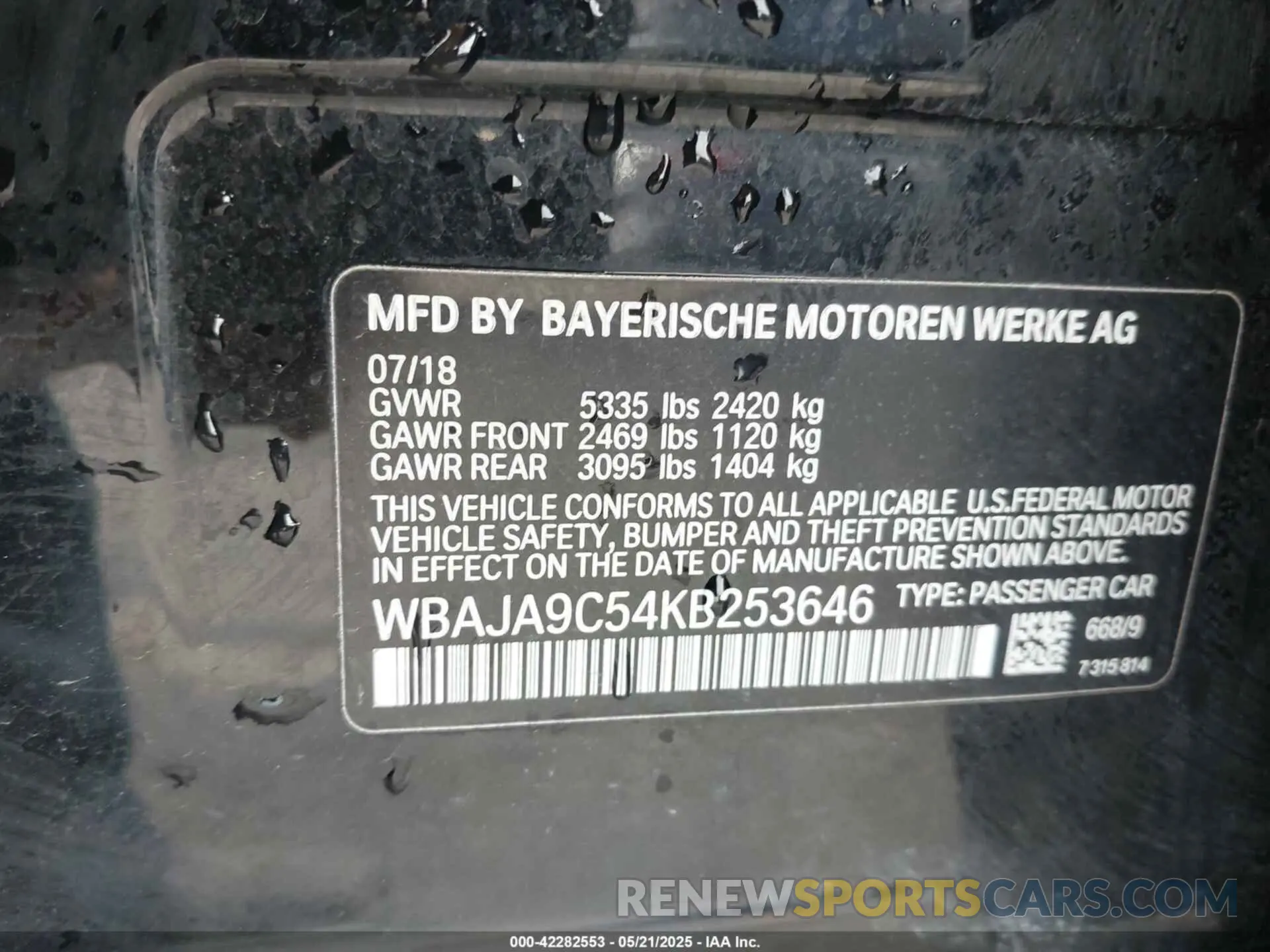9 Photograph of a damaged car WBAJA9C54KB253646 BMW 530E 2019