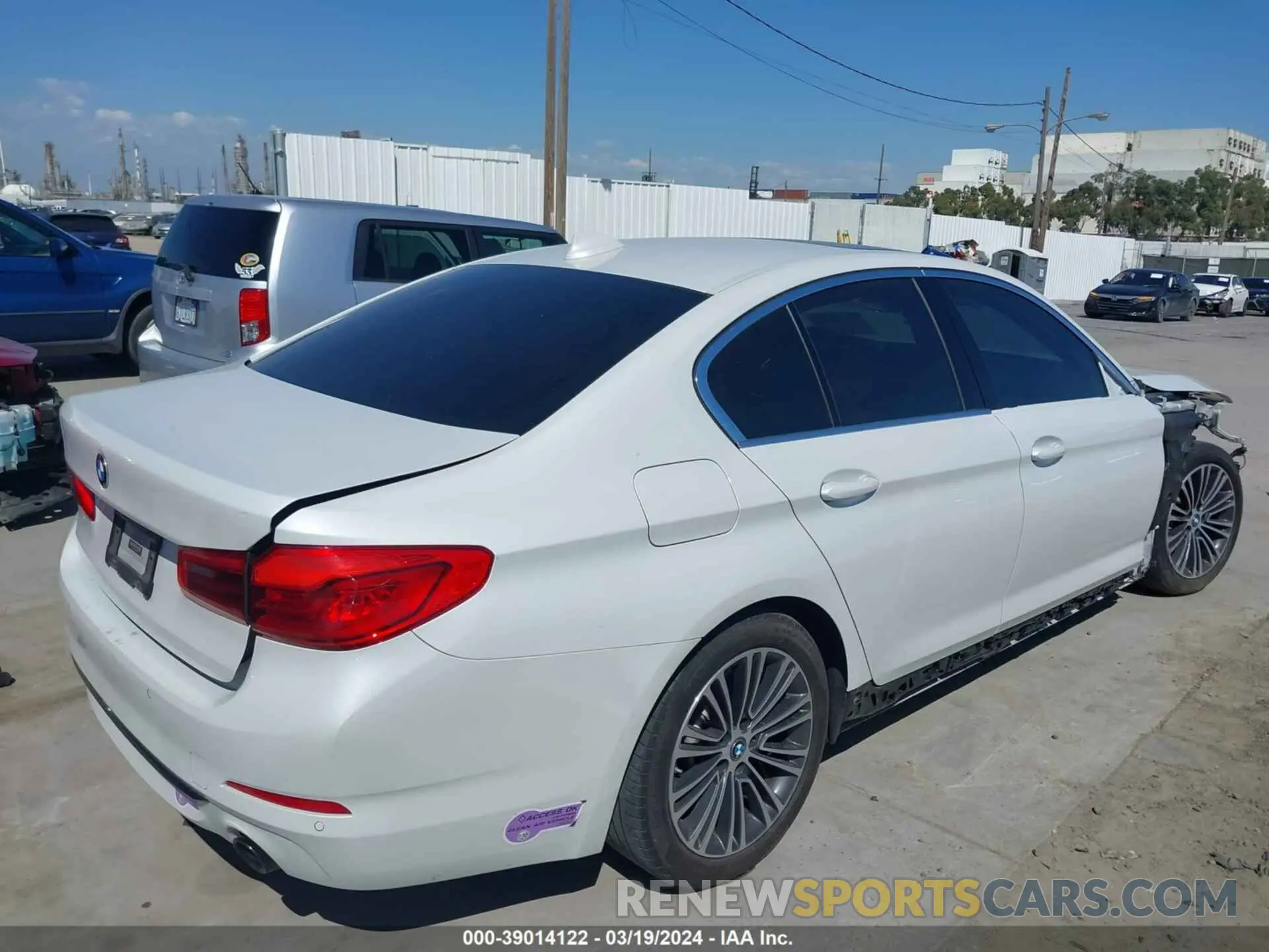 4 Photograph of a damaged car WBAJA9C55KB393902 BMW 530E 2019