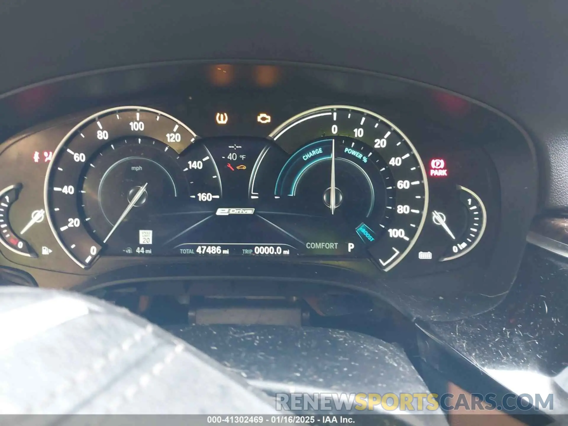 7 Фотография поврежденного автомобиля WBAJA9C57KB254595 BMW 530E 2019