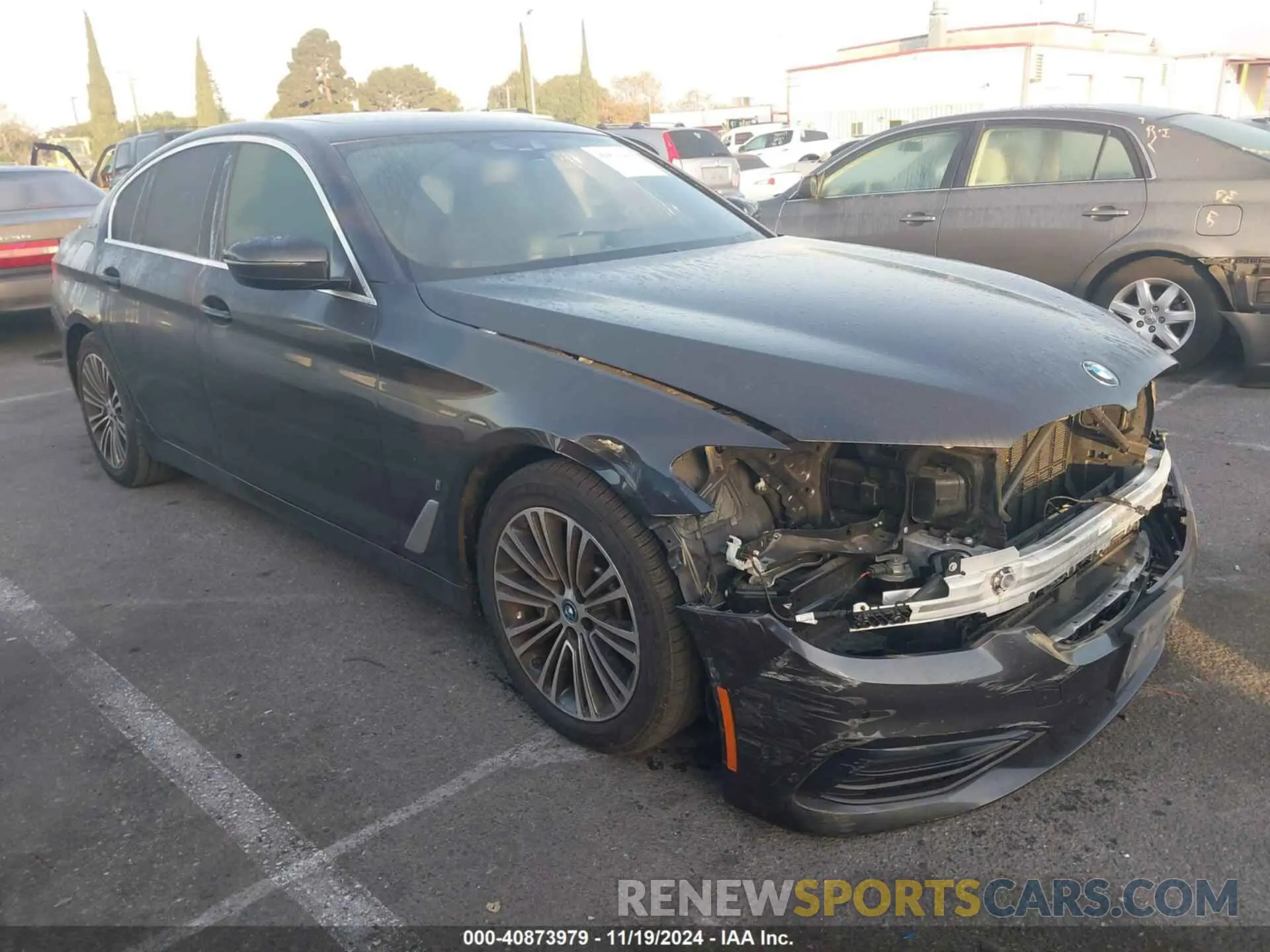 1 Photograph of a damaged car WBAJA9C57KB389110 BMW 530E 2019