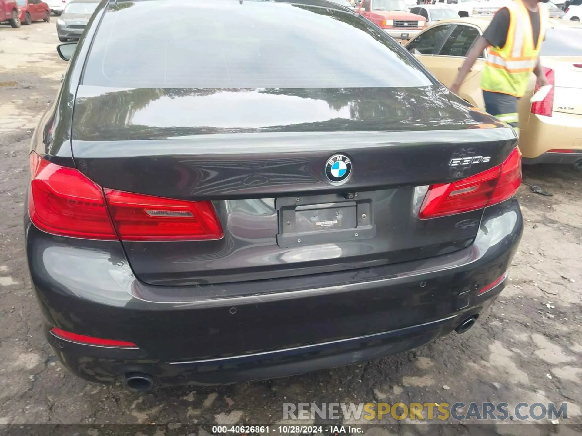 16 Photograph of a damaged car WBAJA9C59KB254517 BMW 530E 2019