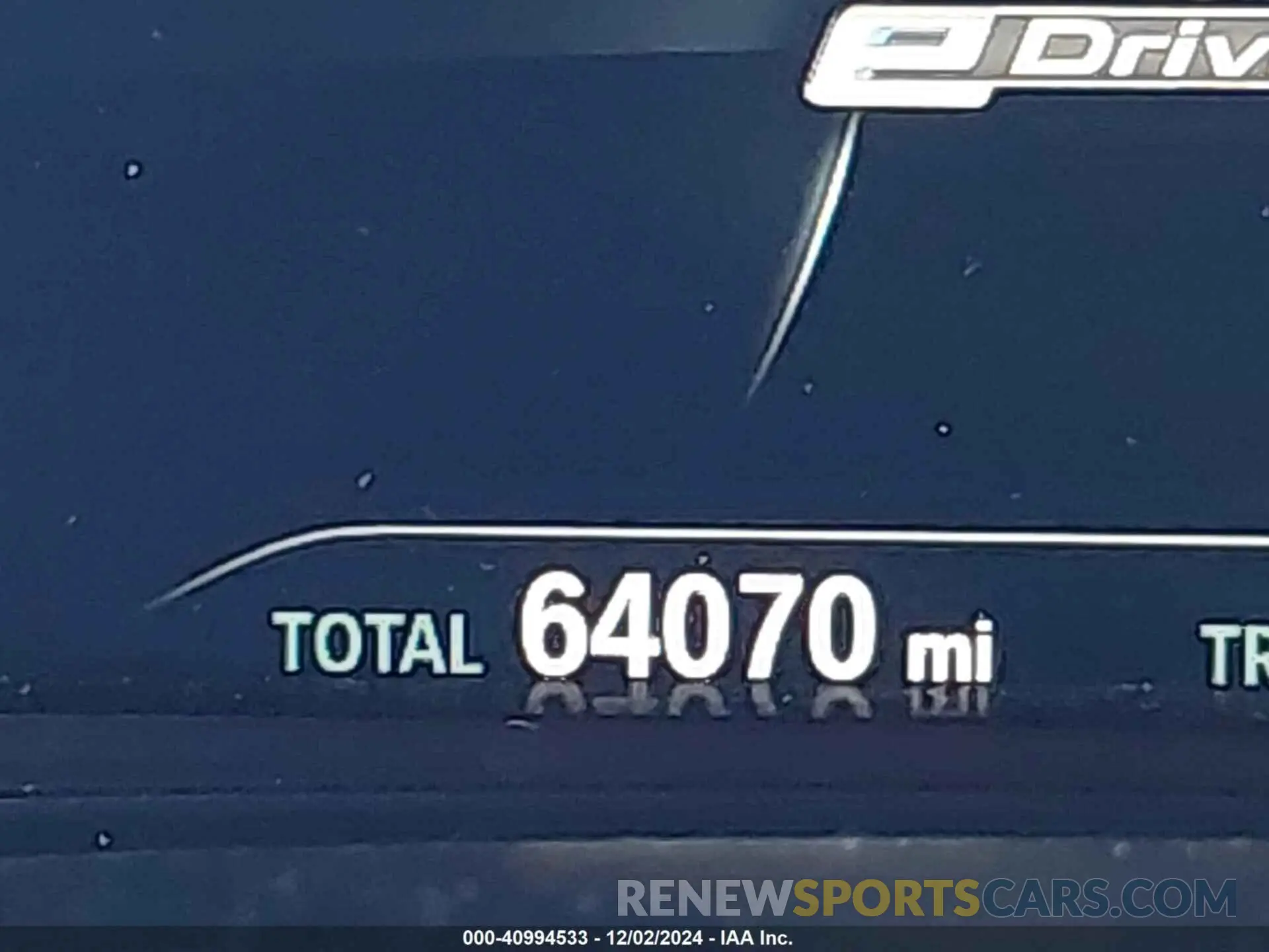 15 Photograph of a damaged car WBAJA9C59KB393045 BMW 530E 2019