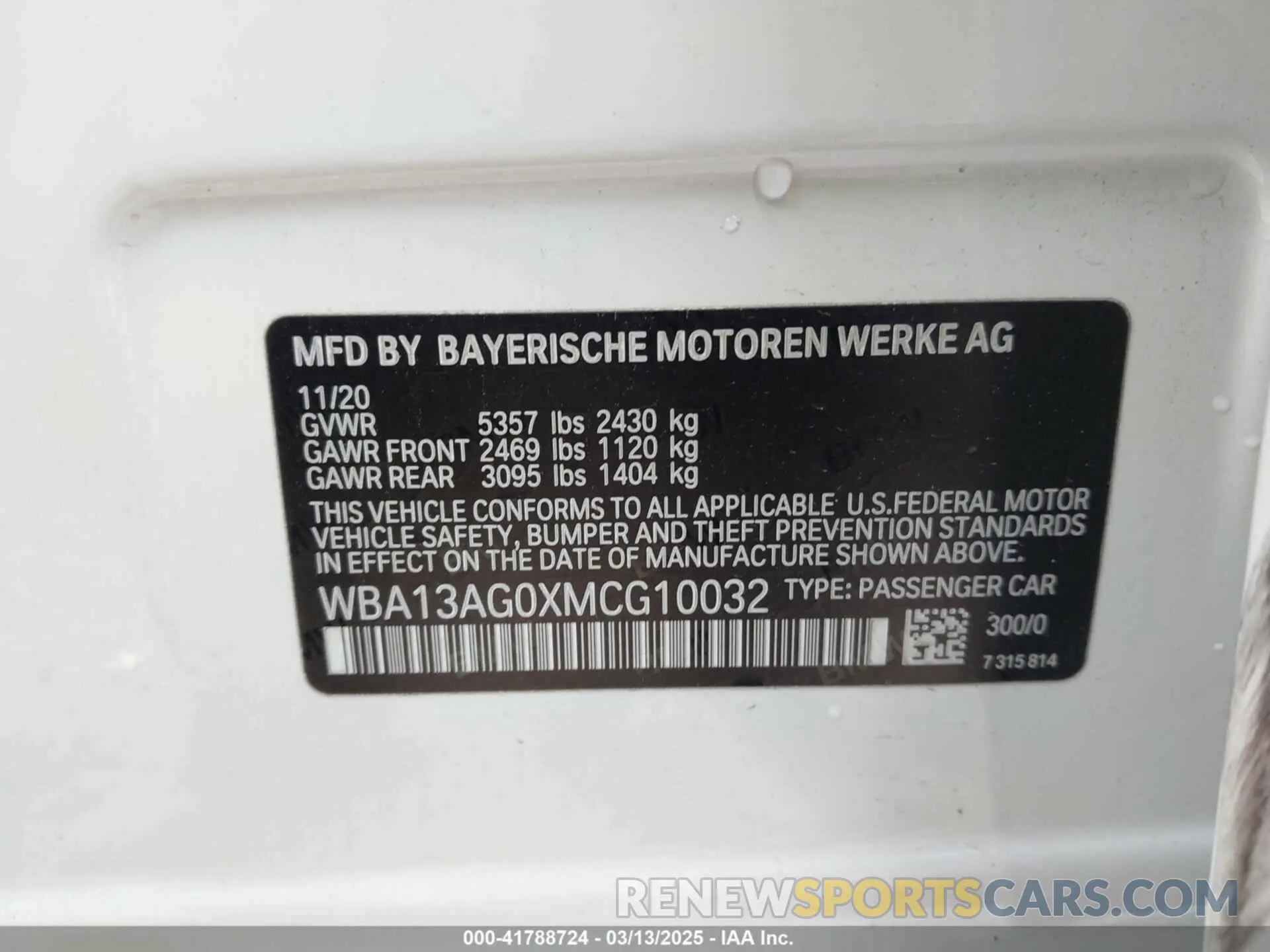 9 Photograph of a damaged car WBA13AG0XMCG10032 BMW 530E 2021