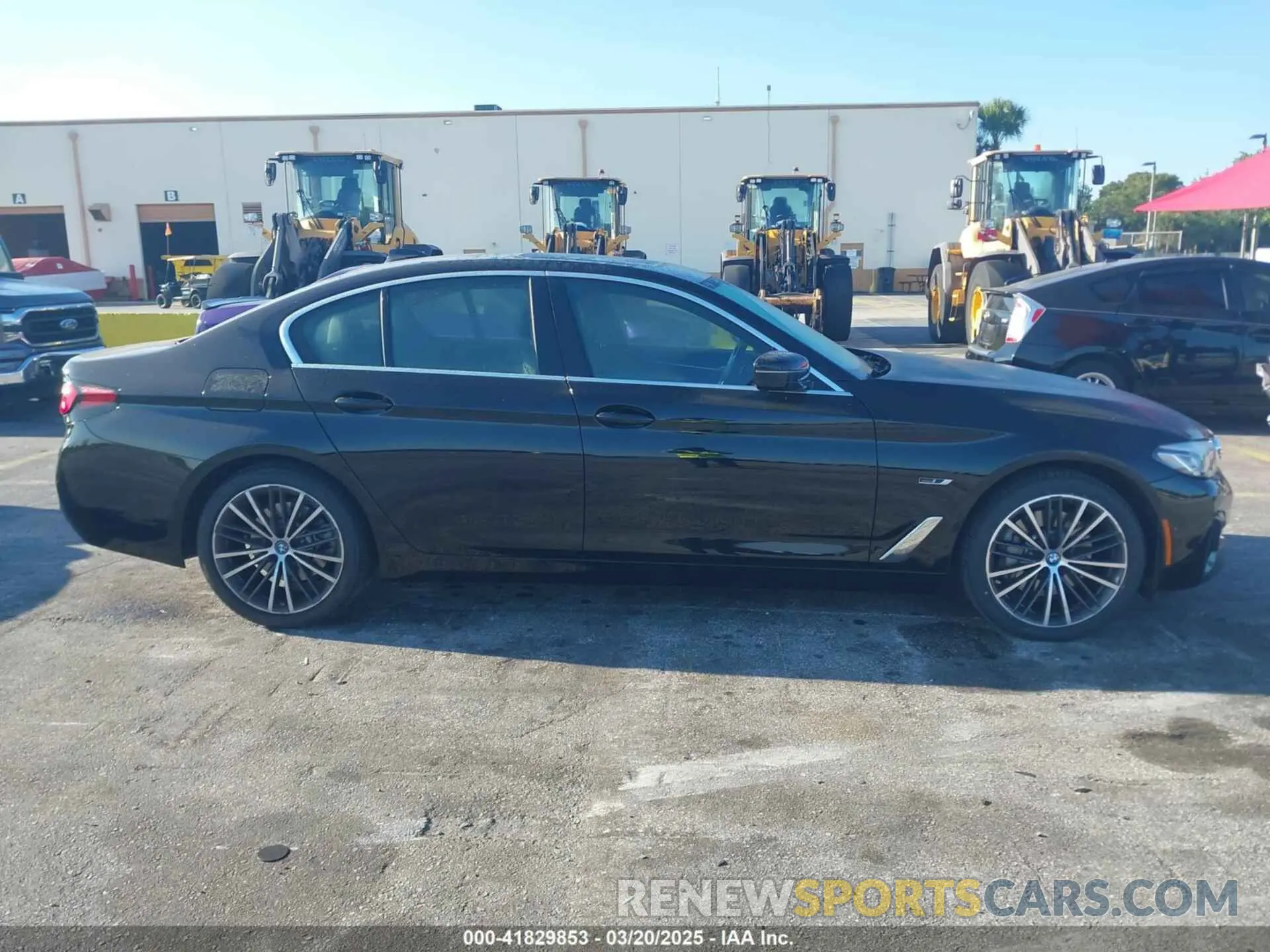 12 Photograph of a damaged car WBA33AG07PCN60636 BMW 530E 2023