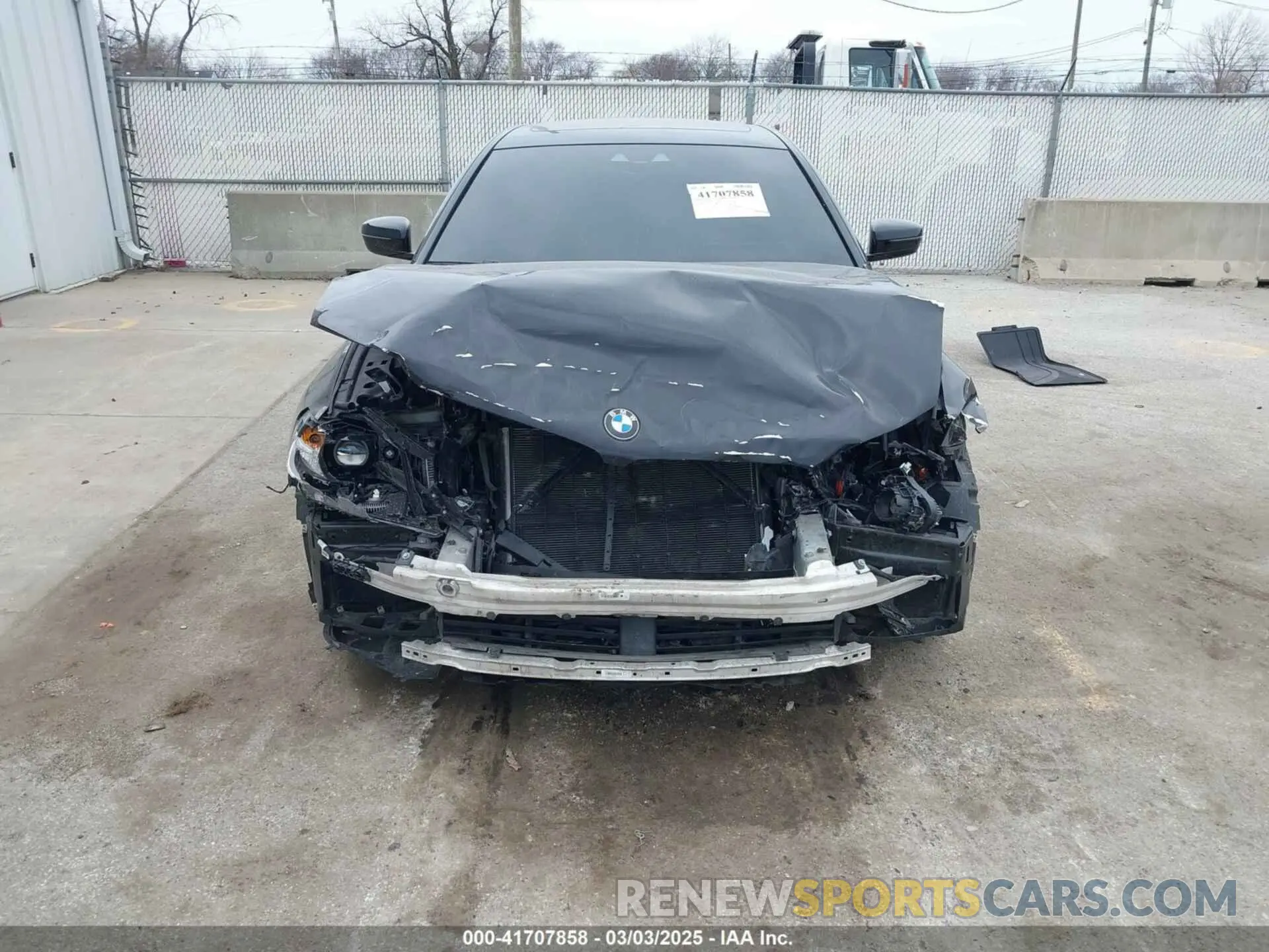 12 Photograph of a damaged car WBAJA7C50KWW38148 BMW 530I 2019