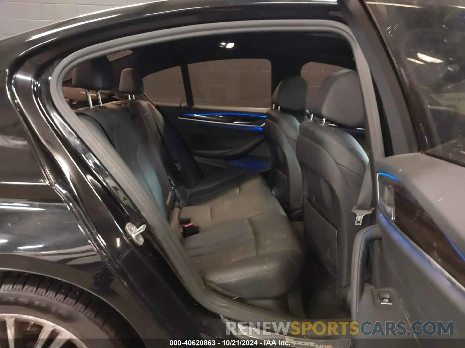 8 Фотография поврежденного автомобиля WBAJA7C53KG912503 BMW 530I 2019