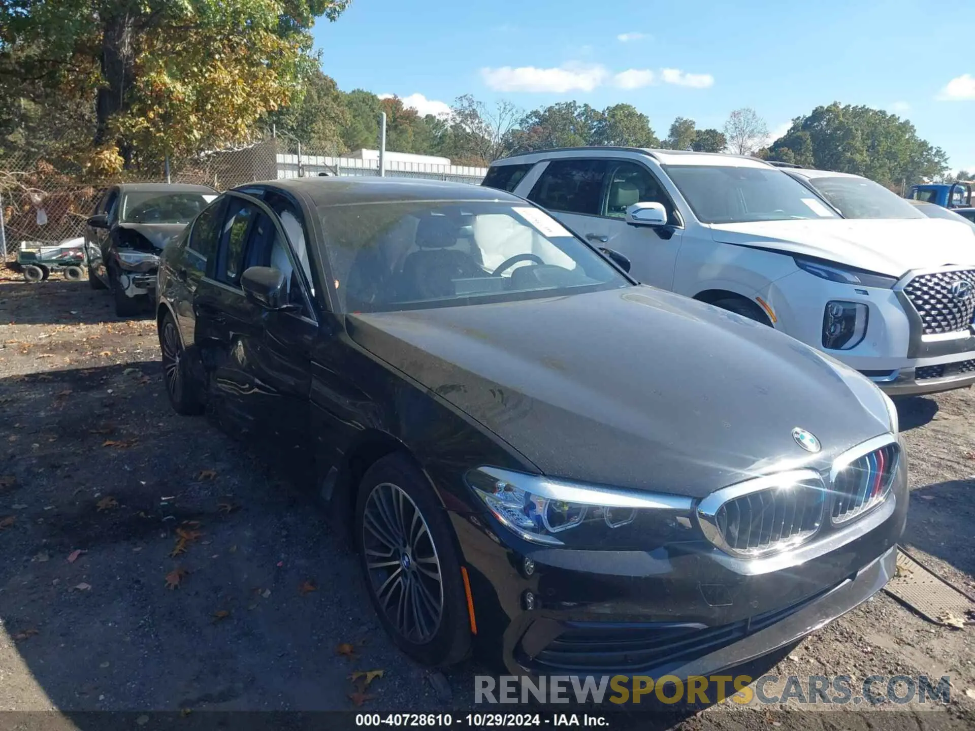 1 Photograph of a damaged car WBAJA7C53KWW19092 BMW 530I 2019