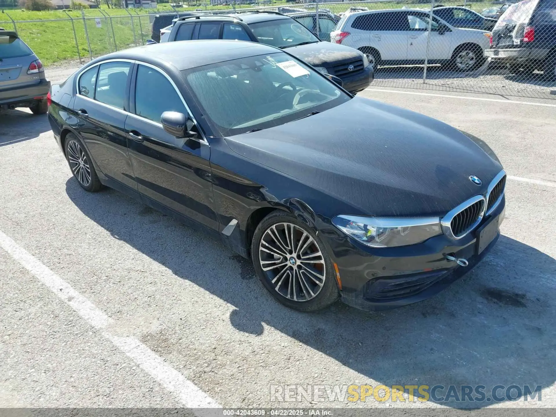 1 Photograph of a damaged car WBAJA7C55KWW08711 BMW 530I 2019