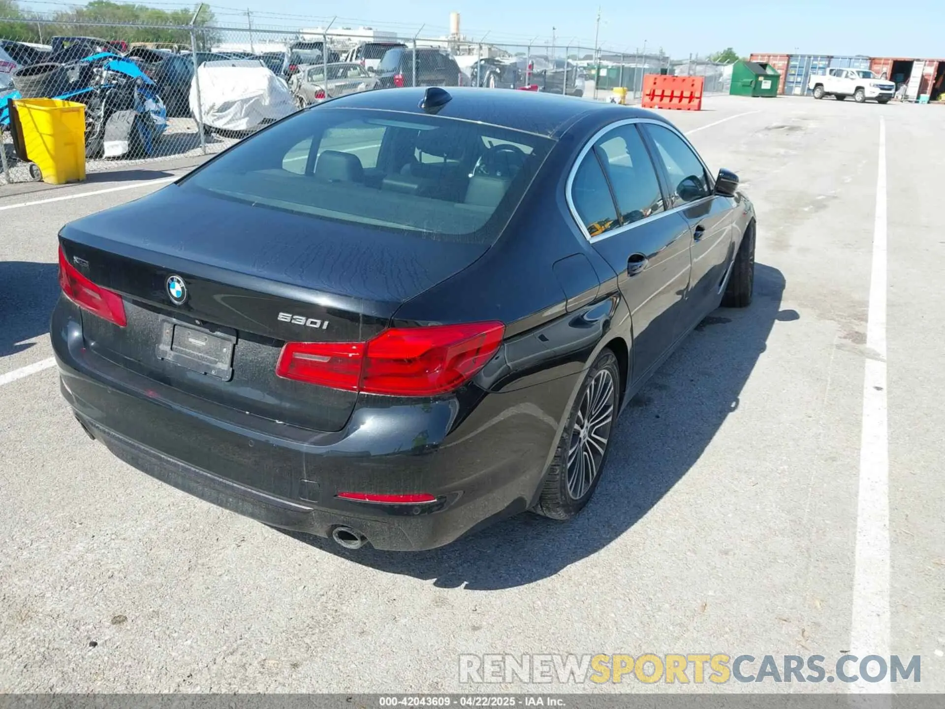 4 Photograph of a damaged car WBAJA7C55KWW08711 BMW 530I 2019