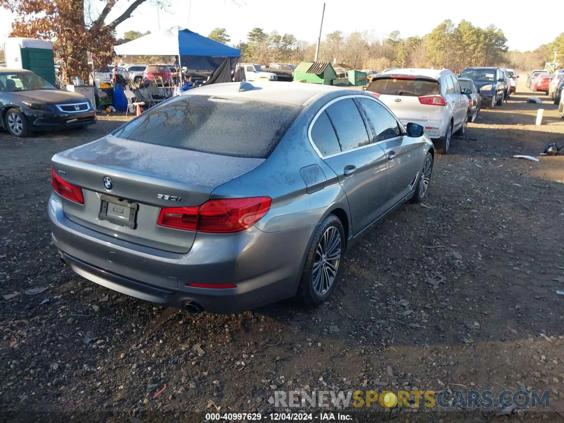 4 Photograph of a damaged car WBAJA7C57KG909880 BMW 530I 2019