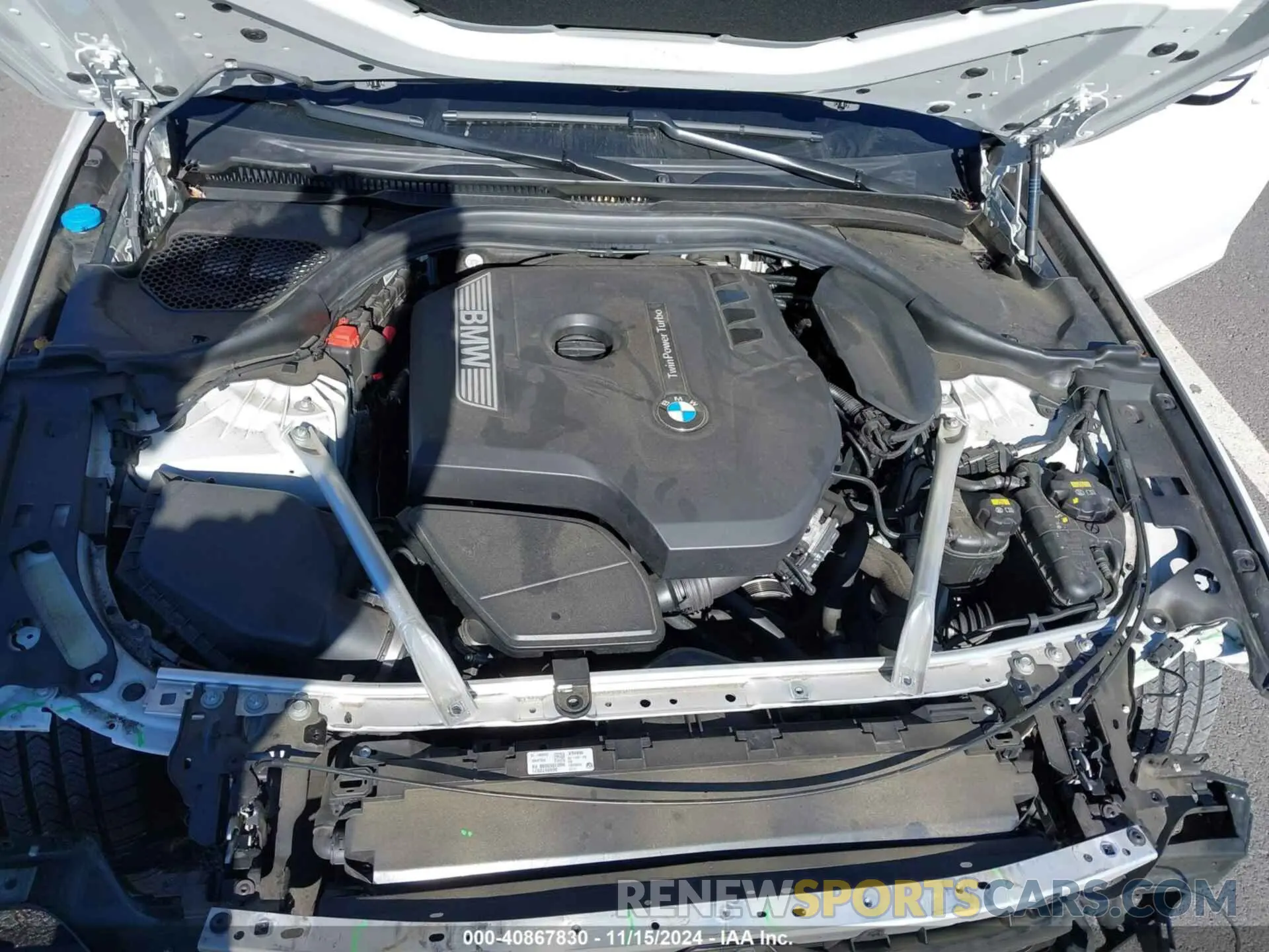 10 Photograph of a damaged car WBAJA7C58KG911962 BMW 530I 2019