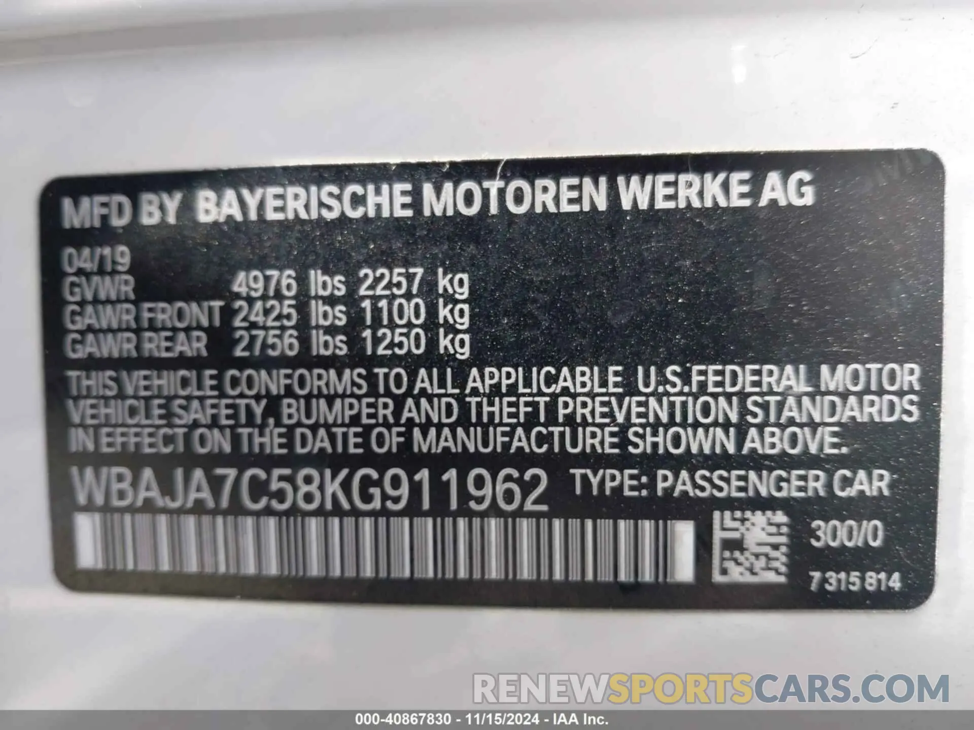 9 Photograph of a damaged car WBAJA7C58KG911962 BMW 530I 2019