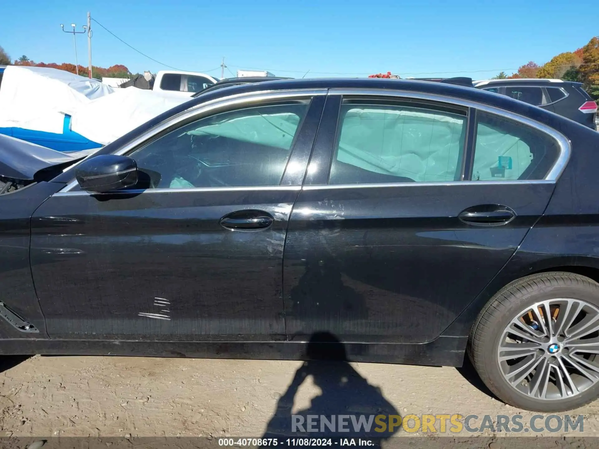 14 Photograph of a damaged car WBAJA7C58KWW18374 BMW 530I 2019