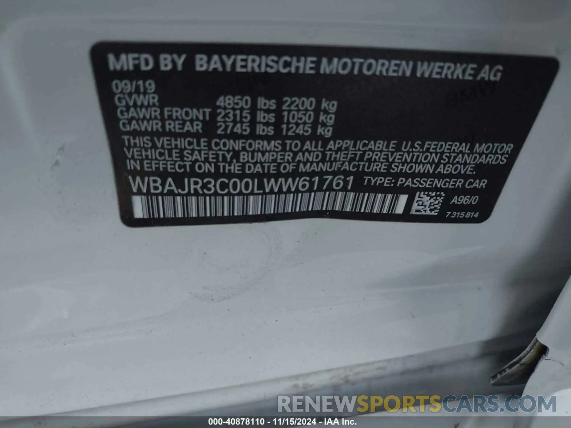 9 Photograph of a damaged car WBAJR3C00LWW61761 BMW 530I 2020