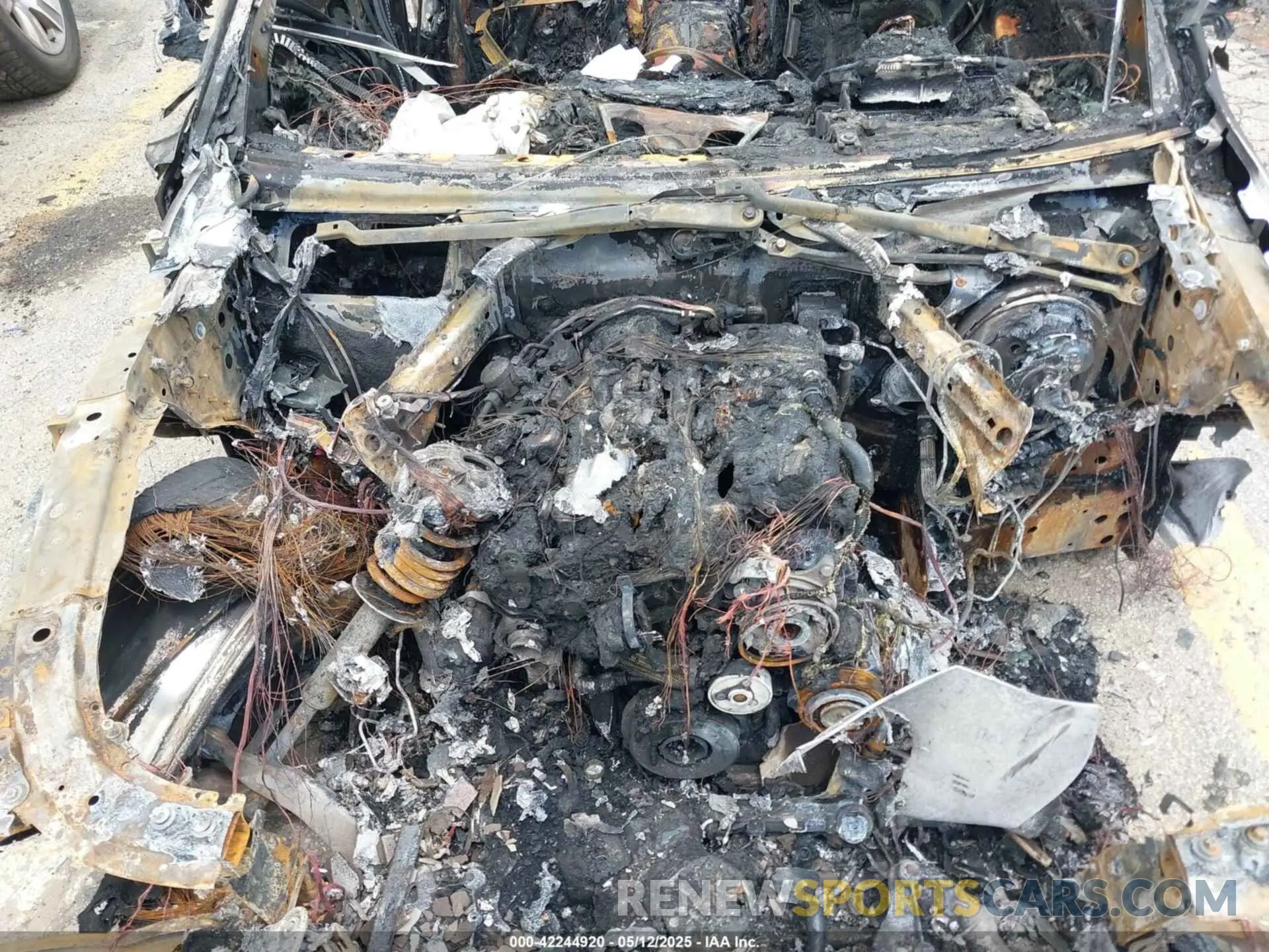 10 Photograph of a damaged car WBAJR3C01LWW99984 BMW 530I 2020