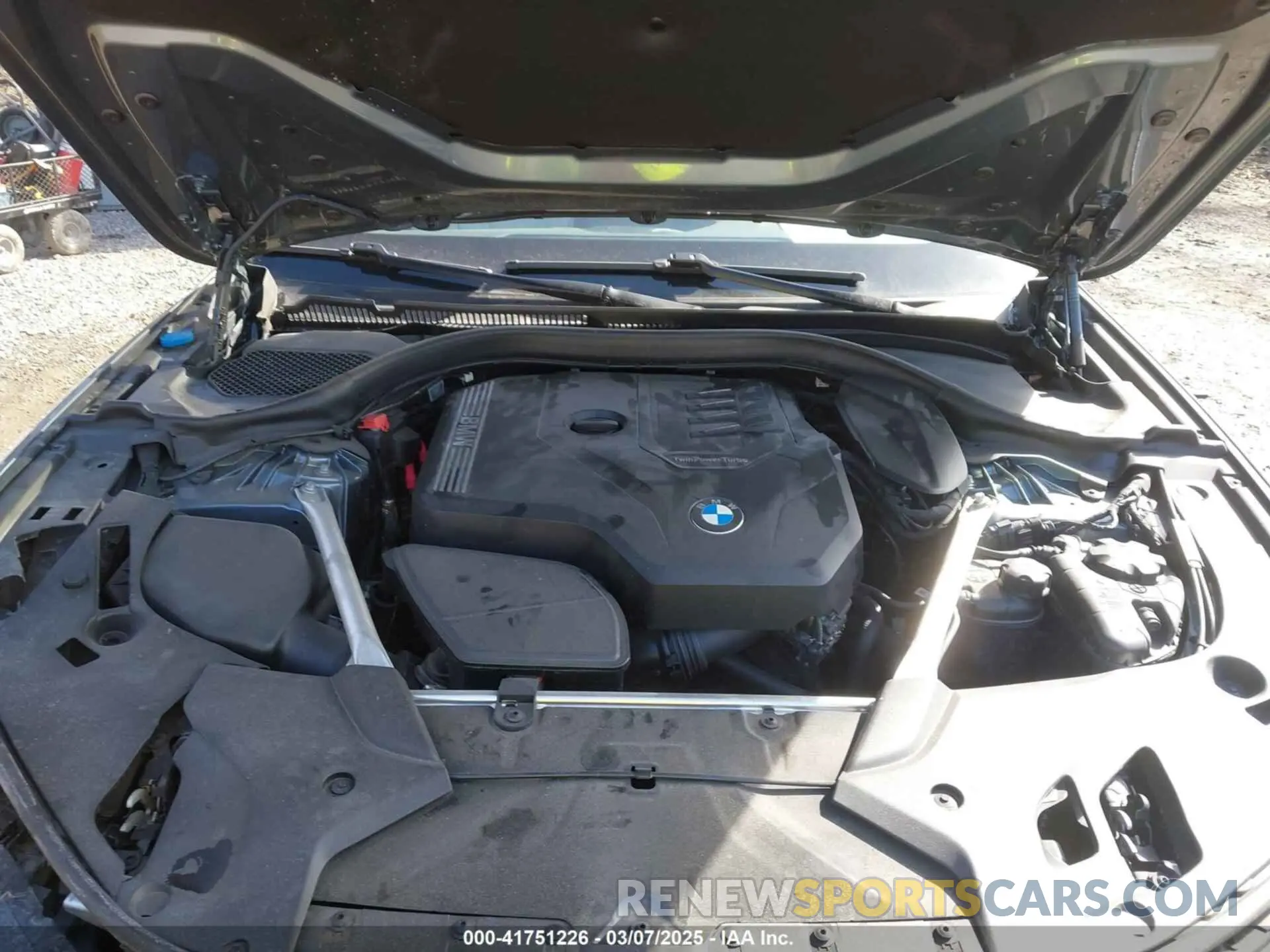 10 Фотография поврежденного автомобиля WBAJR7C02LWW78875 BMW 530I 2020