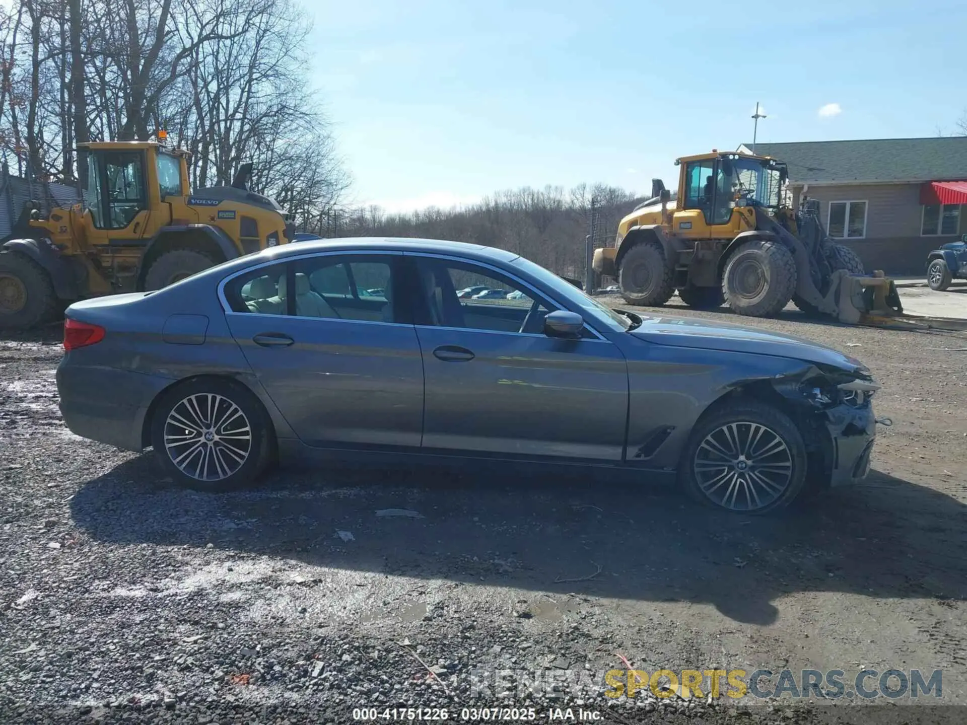 14 Фотография поврежденного автомобиля WBAJR7C02LWW78875 BMW 530I 2020
