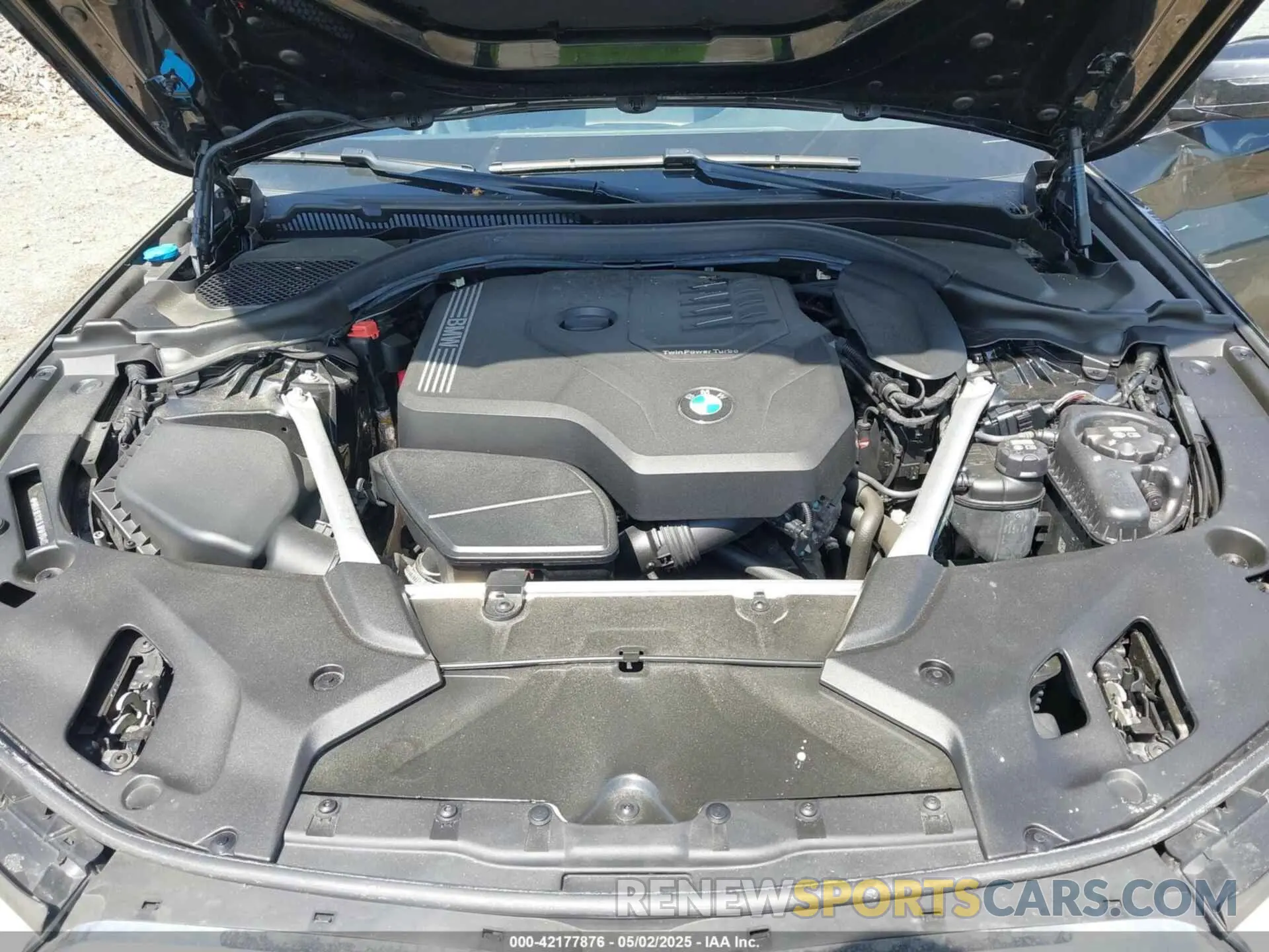 10 Фотография поврежденного автомобиля WBAJR7C03LWW78402 BMW 530I 2020
