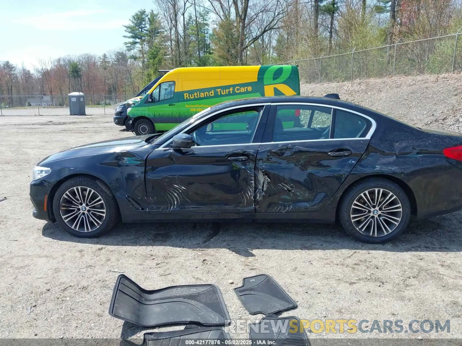 14 Фотография поврежденного автомобиля WBAJR7C03LWW78402 BMW 530I 2020