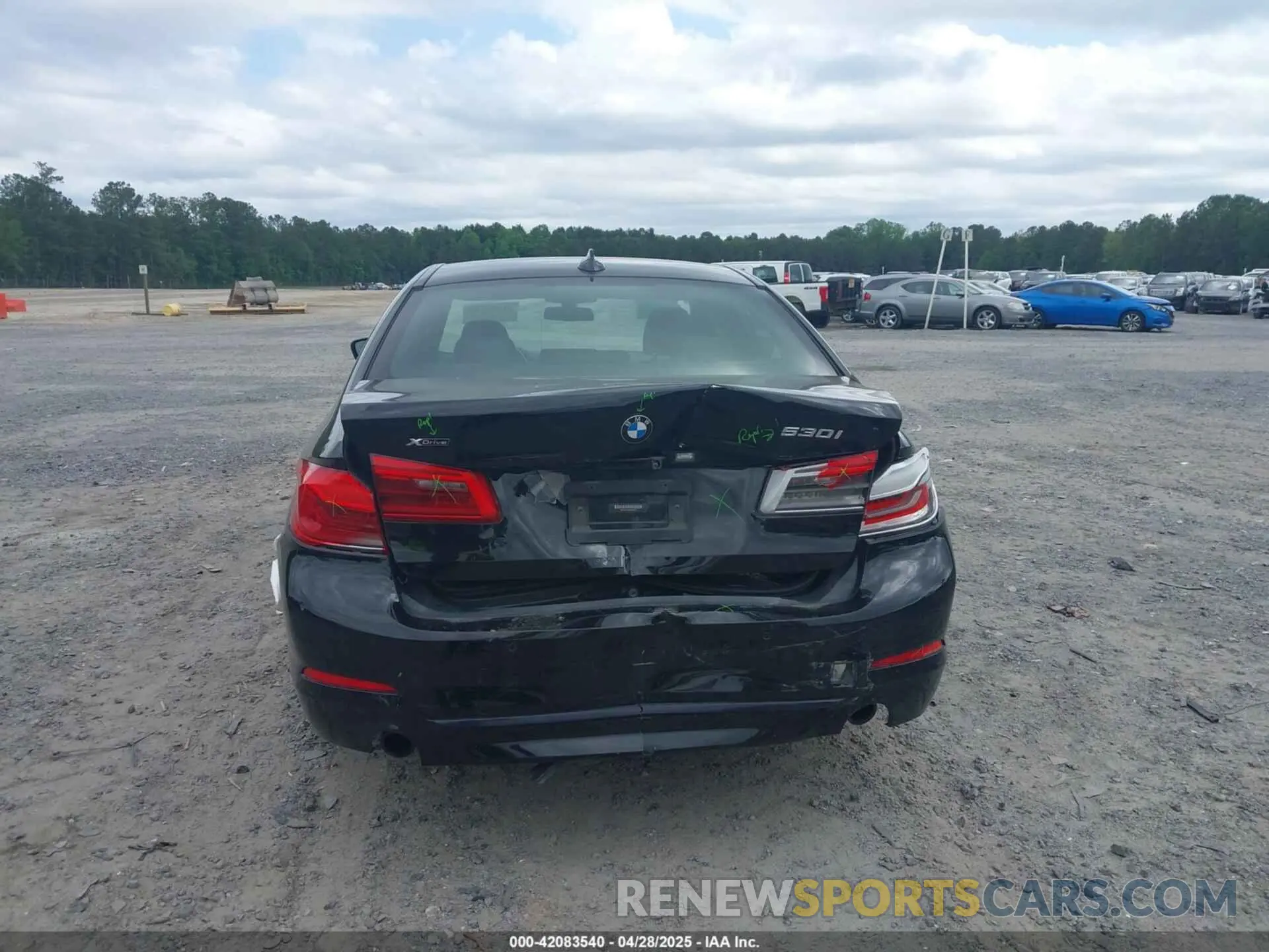 16 Photograph of a damaged car WBAJR7C06LWW65210 BMW 530I 2020