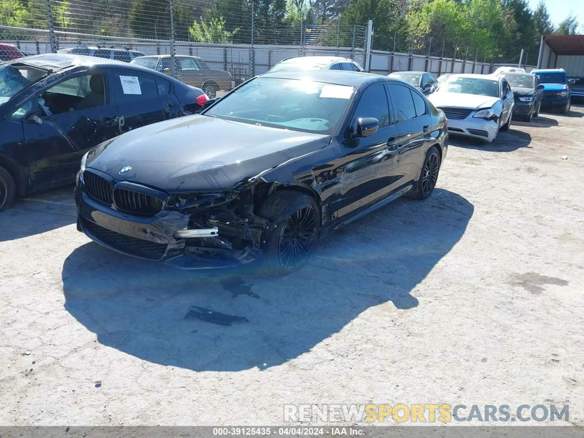 2 Фотография поврежденного автомобиля WBAJR7C08LCE14970 BMW 530I 2020