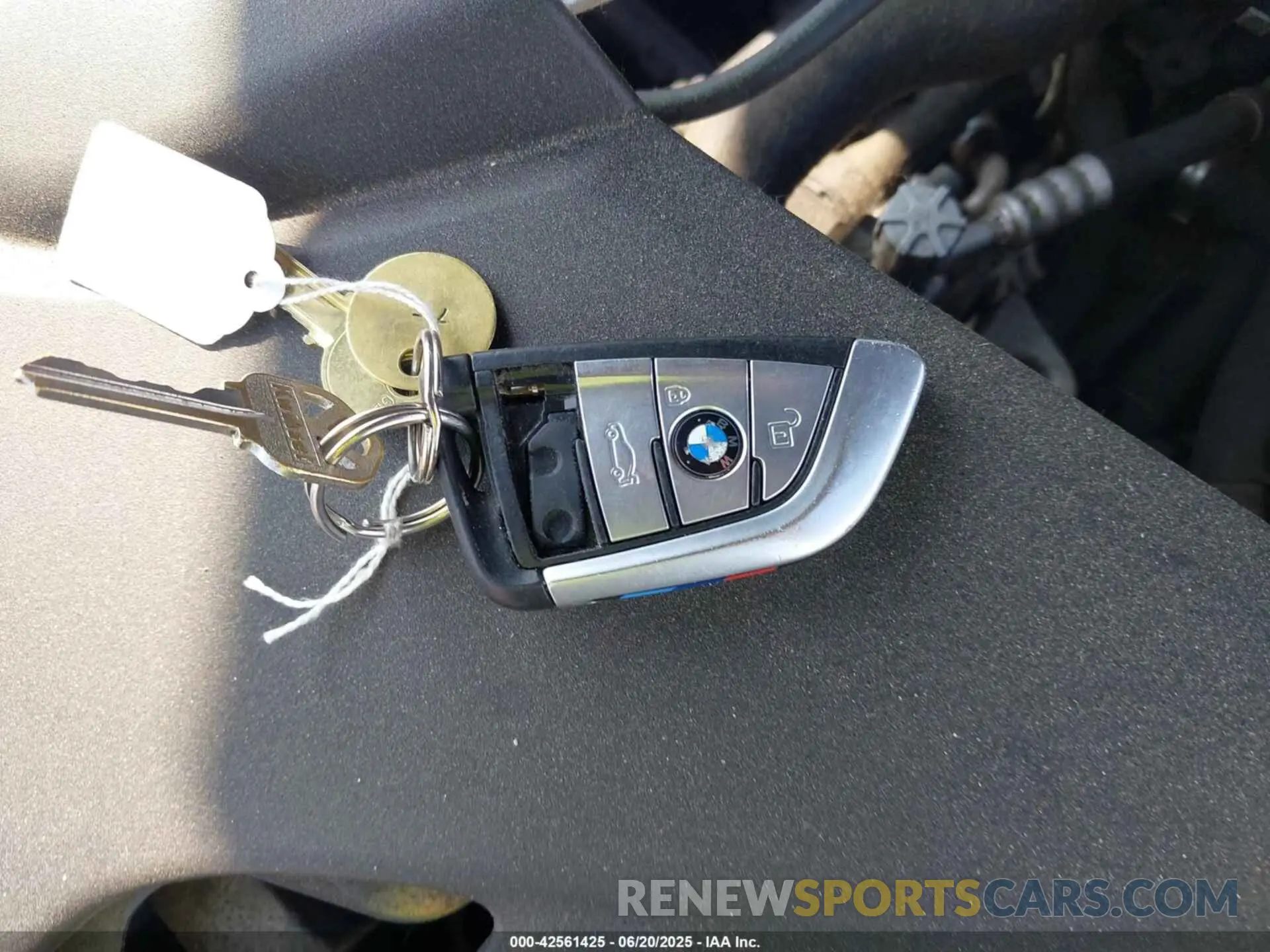 11 Photograph of a damaged car WBA13BJ04MCG25558 BMW 530I 2021