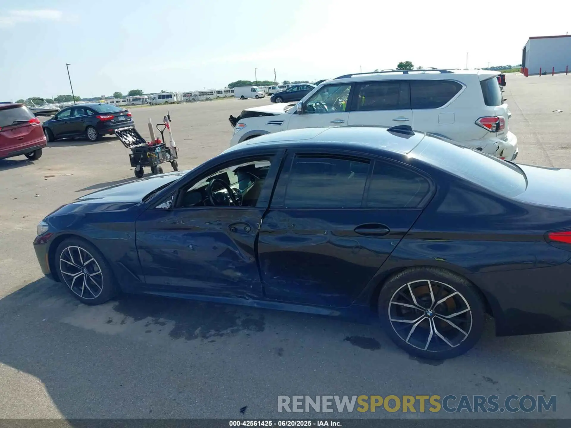 14 Photograph of a damaged car WBA13BJ04MCG25558 BMW 530I 2021