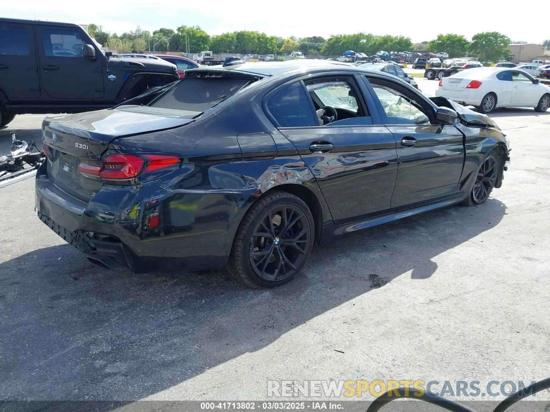 4 Фотография поврежденного автомобиля WBA53BH00MWX06009 BMW 530I 2021