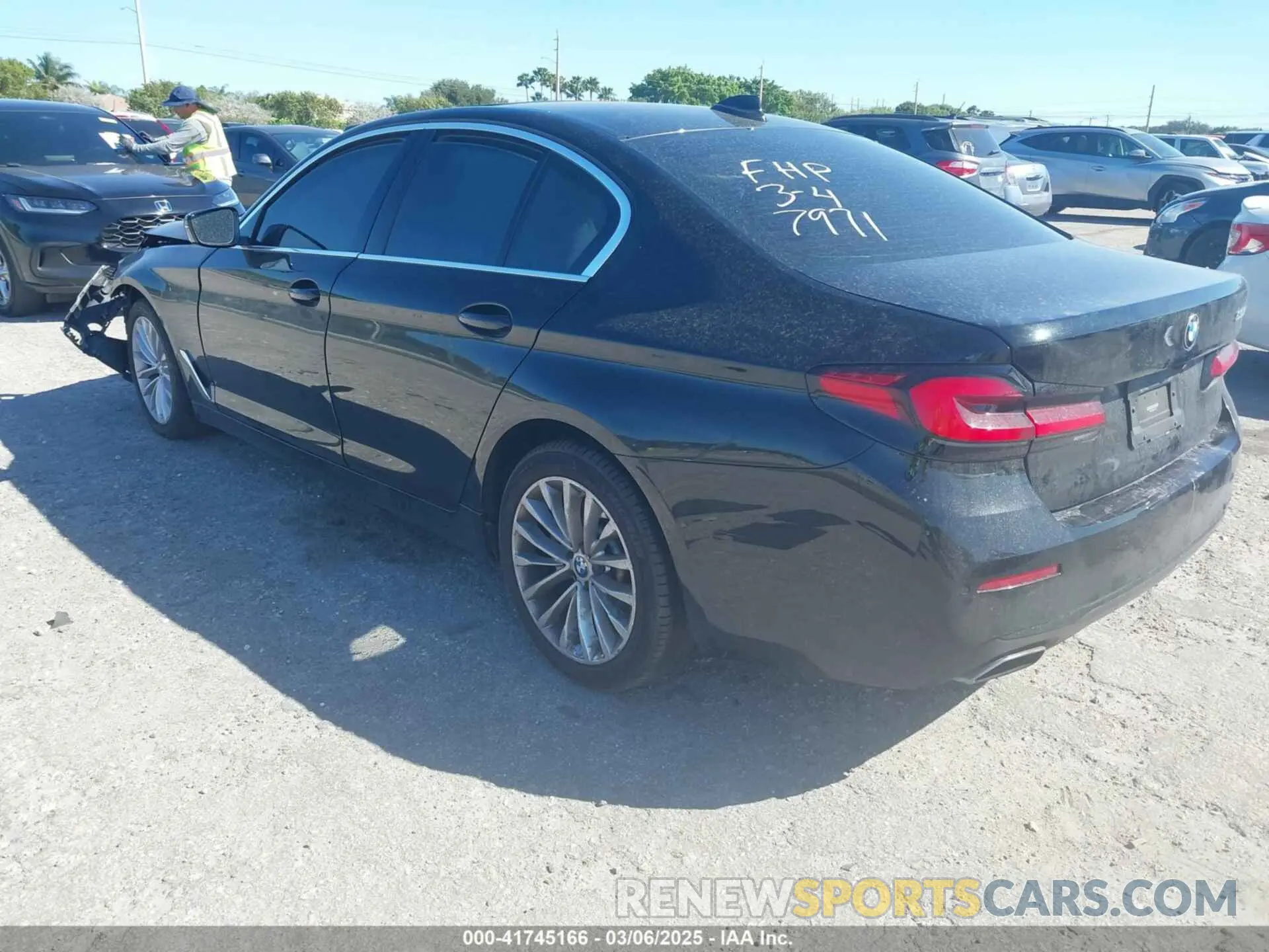3 Photograph of a damaged car WBA53BH02MCF77971 BMW 530I 2021