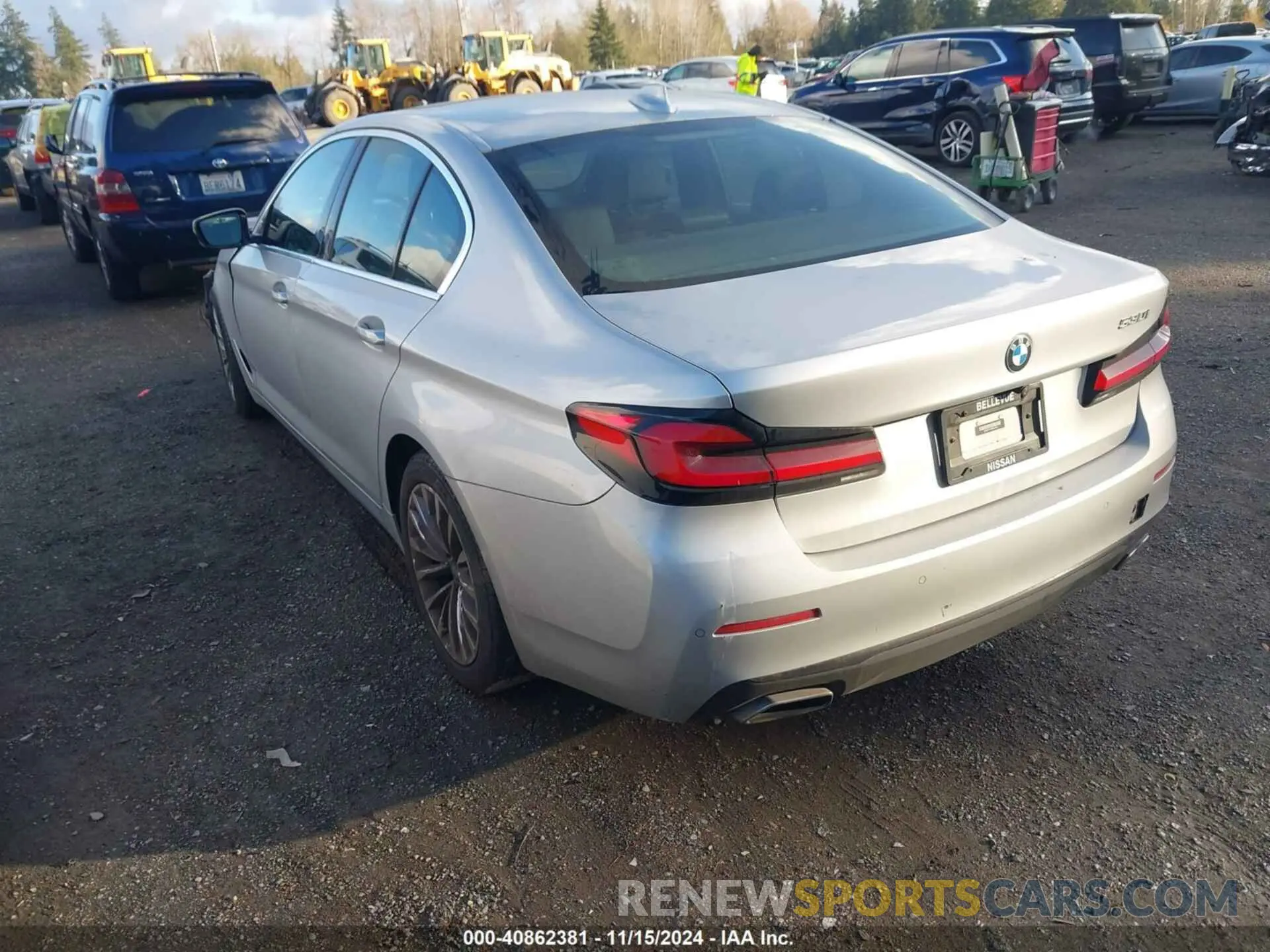 3 Photograph of a damaged car WBA53BH09MWW97018 BMW 530I 2021