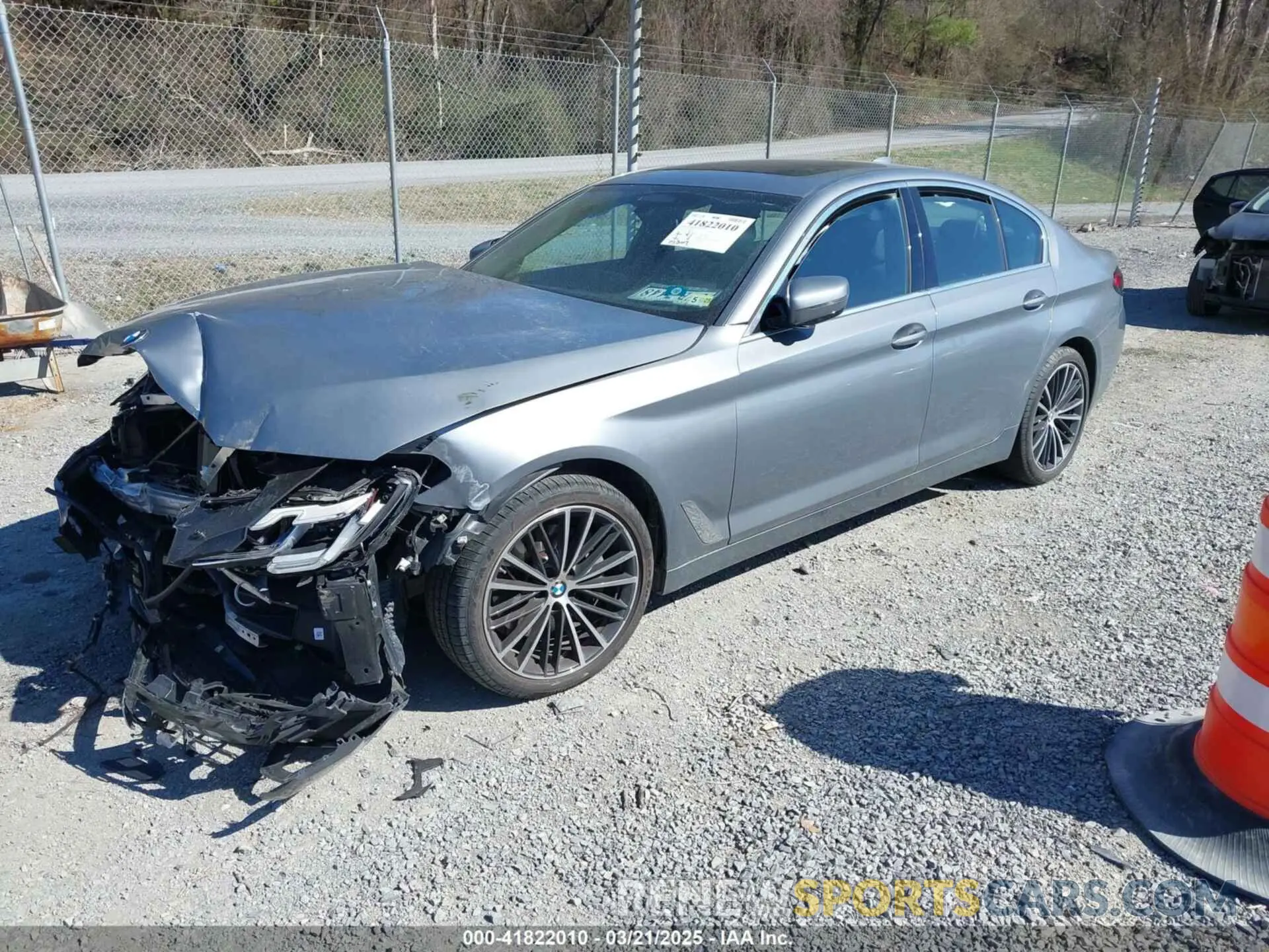 2 Photograph of a damaged car WBA73BJ02PWY28314 BMW 540 2023