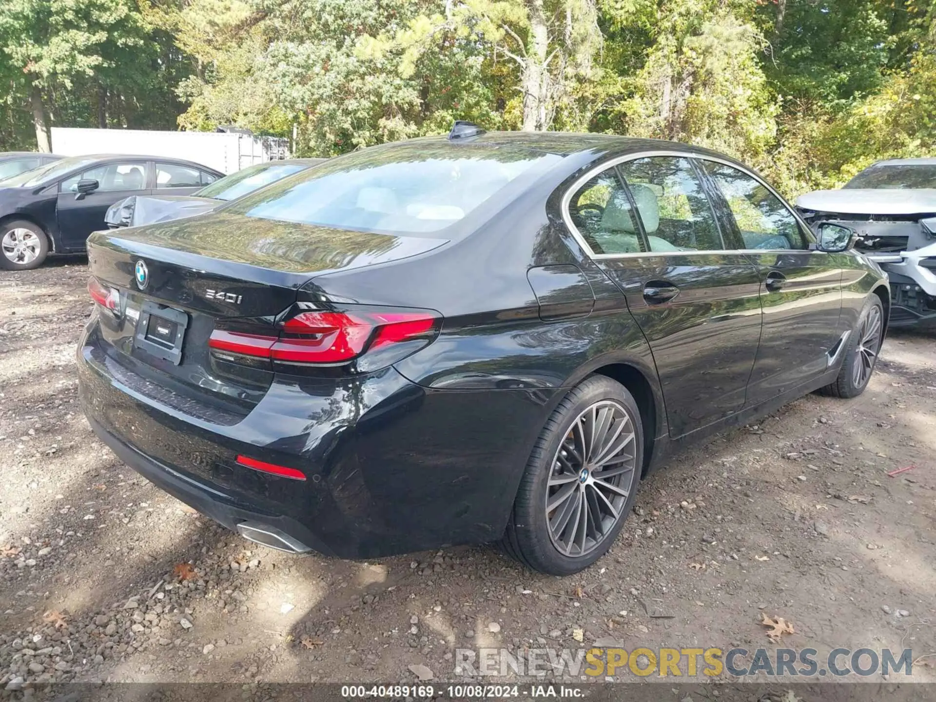 4 Photograph of a damaged car WBA73BJ03PCM49114 BMW 540 2023