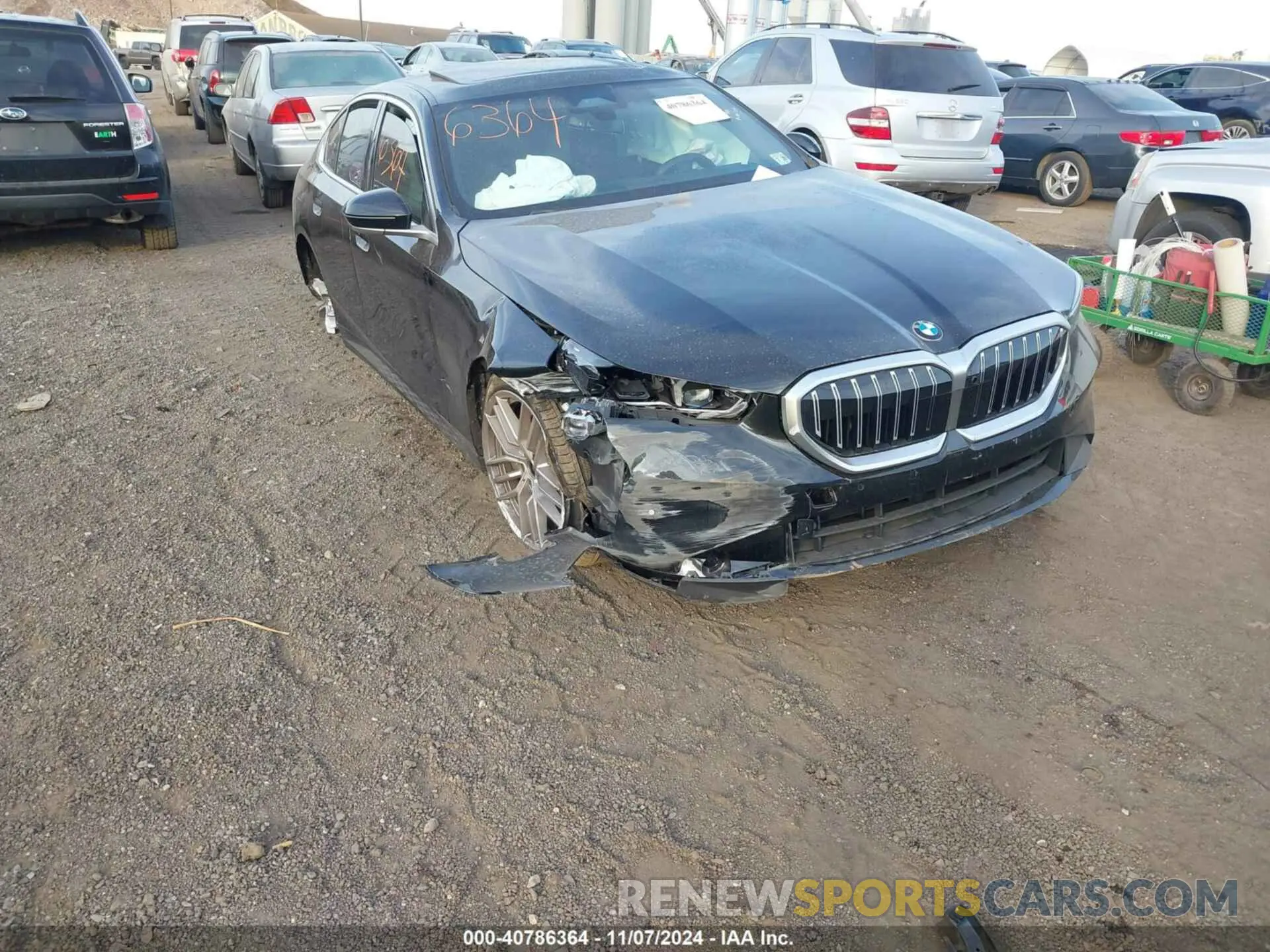 1 Фотография поврежденного автомобиля WBA63FJ08RCS79869 BMW 540 2024