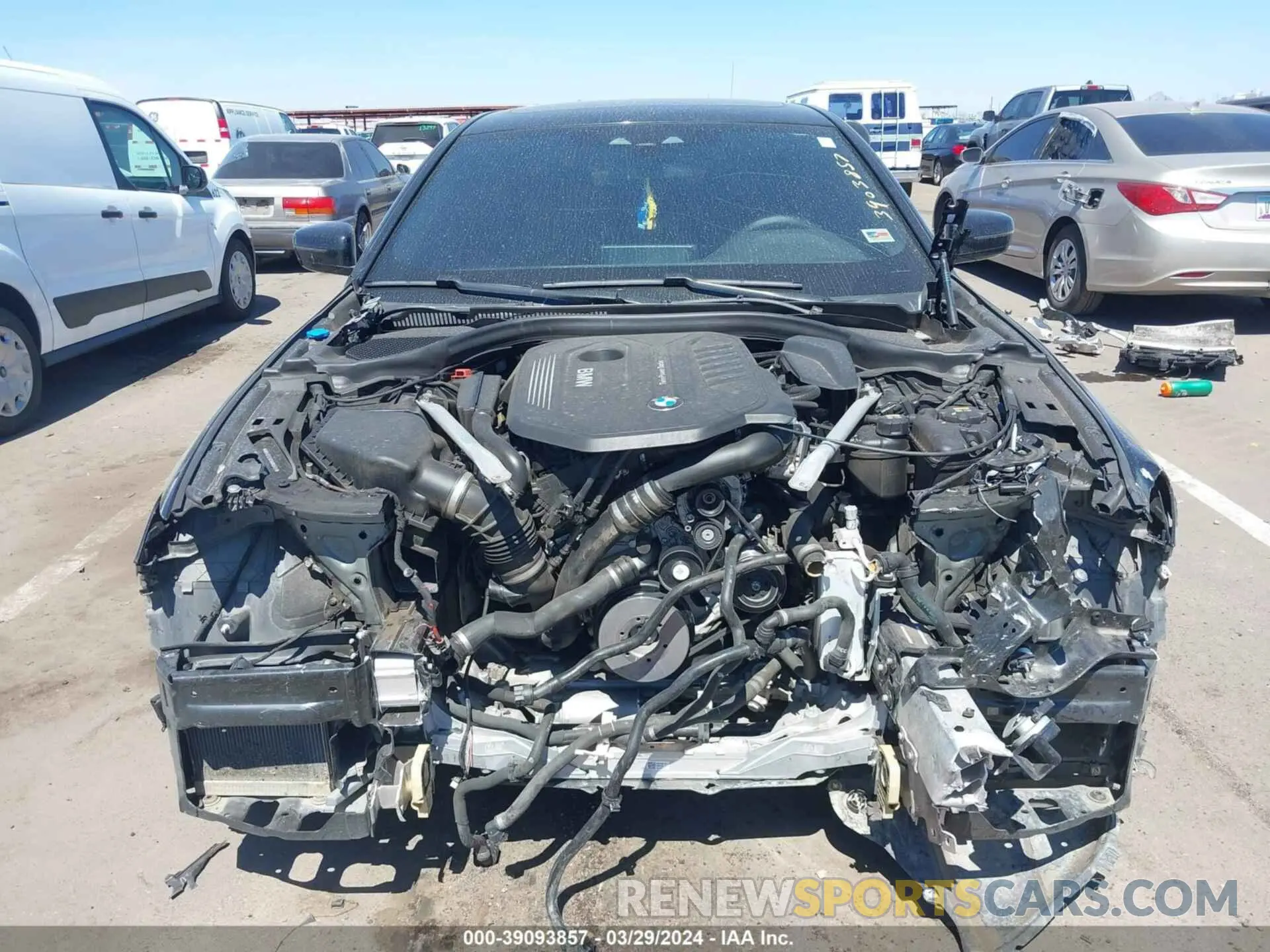 13 Фотография поврежденного автомобиля WBAJE5C56KWW09455 BMW 540I 2019