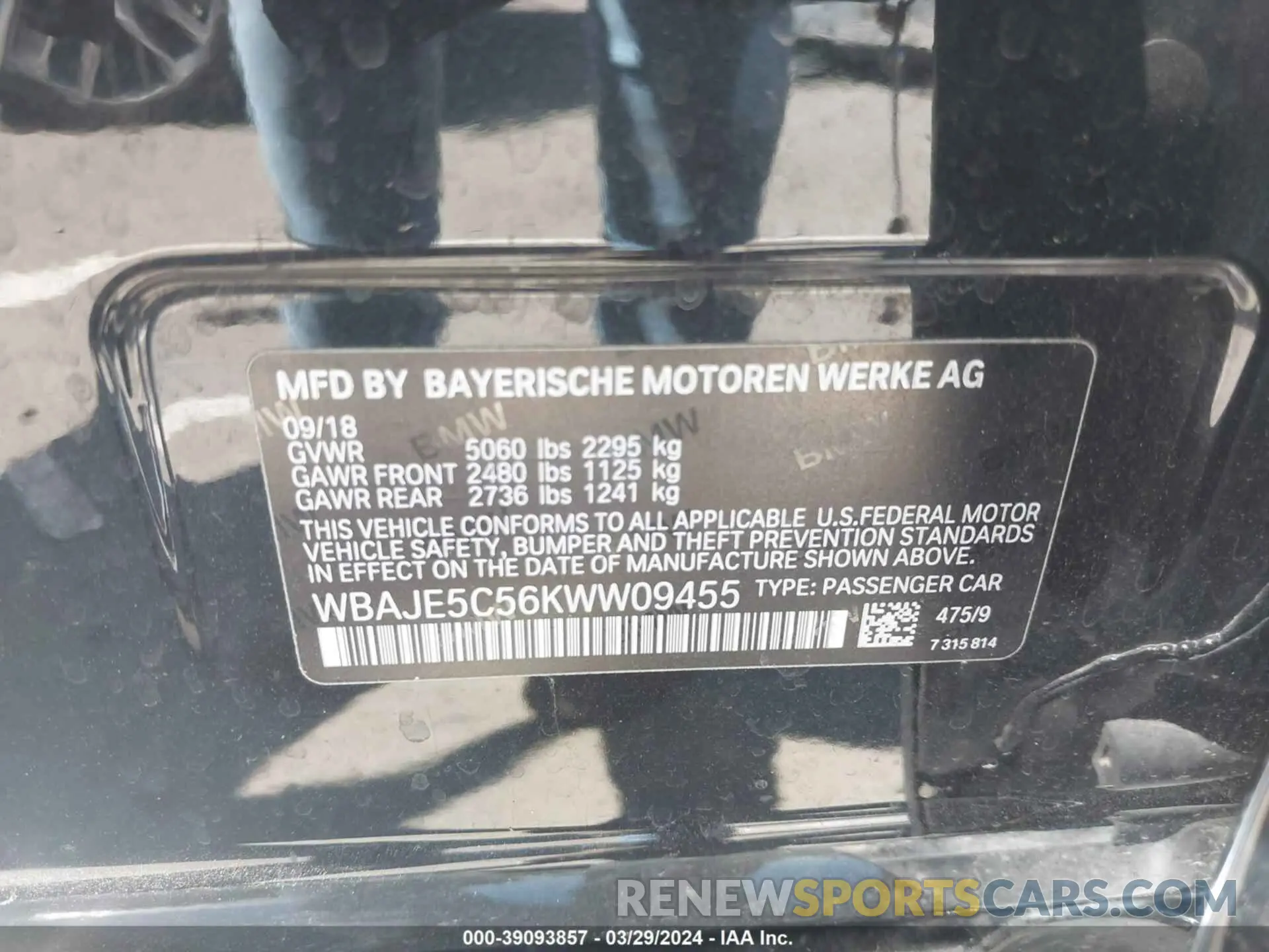 9 Фотография поврежденного автомобиля WBAJE5C56KWW09455 BMW 540I 2019