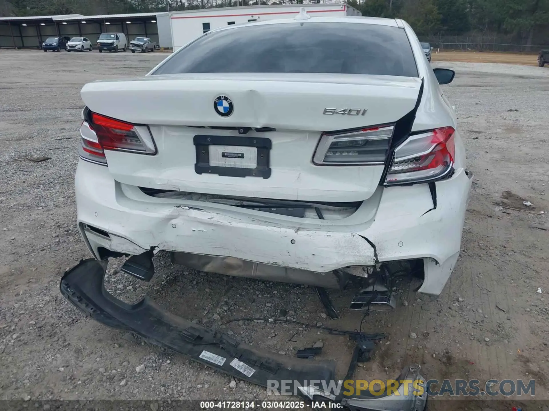 6 Photograph of a damaged car WBAJE5C57KWW11389 BMW 540I 2019