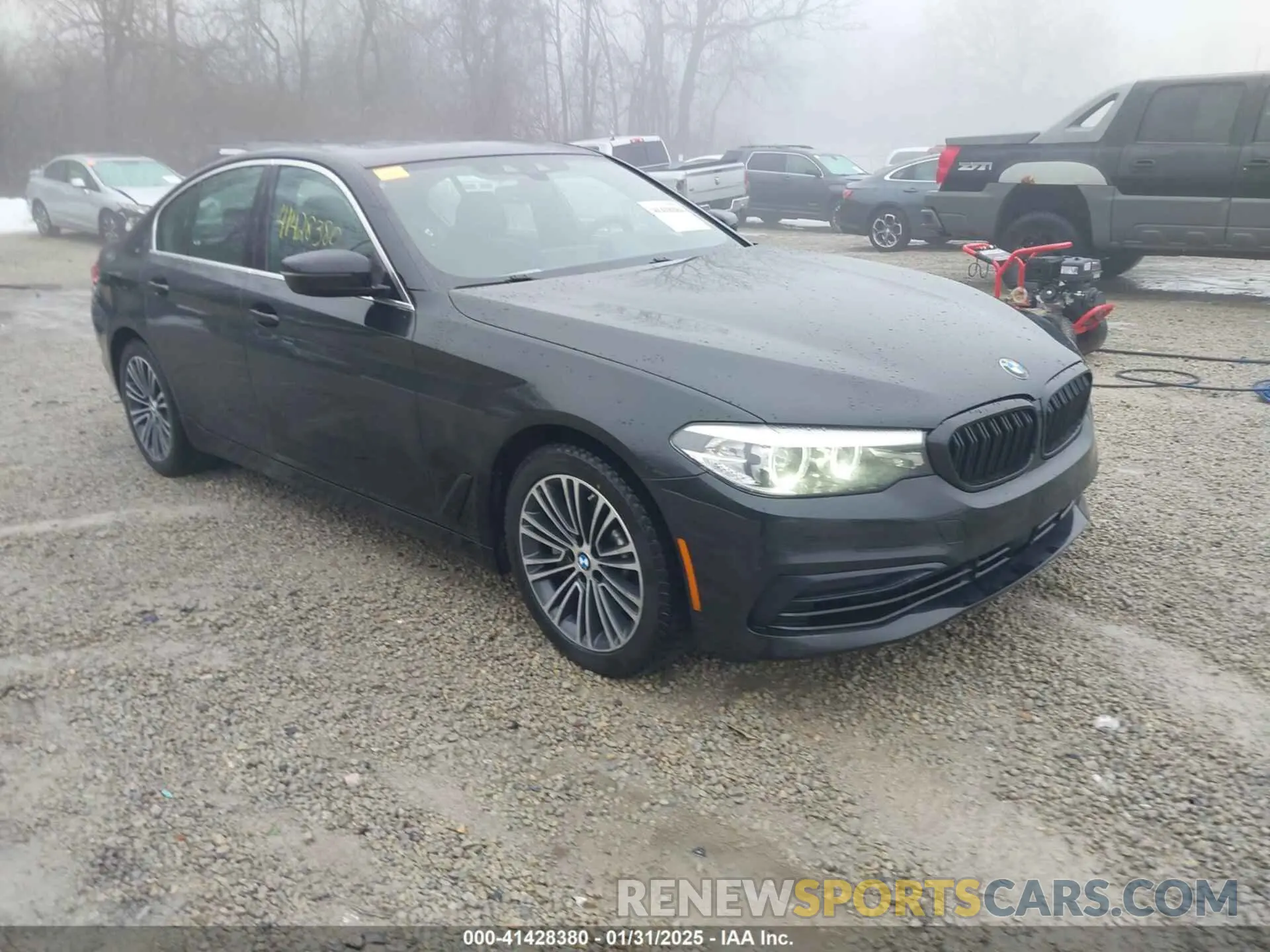 1 Photograph of a damaged car WBAJE7C51KWW21475 BMW 540I 2019