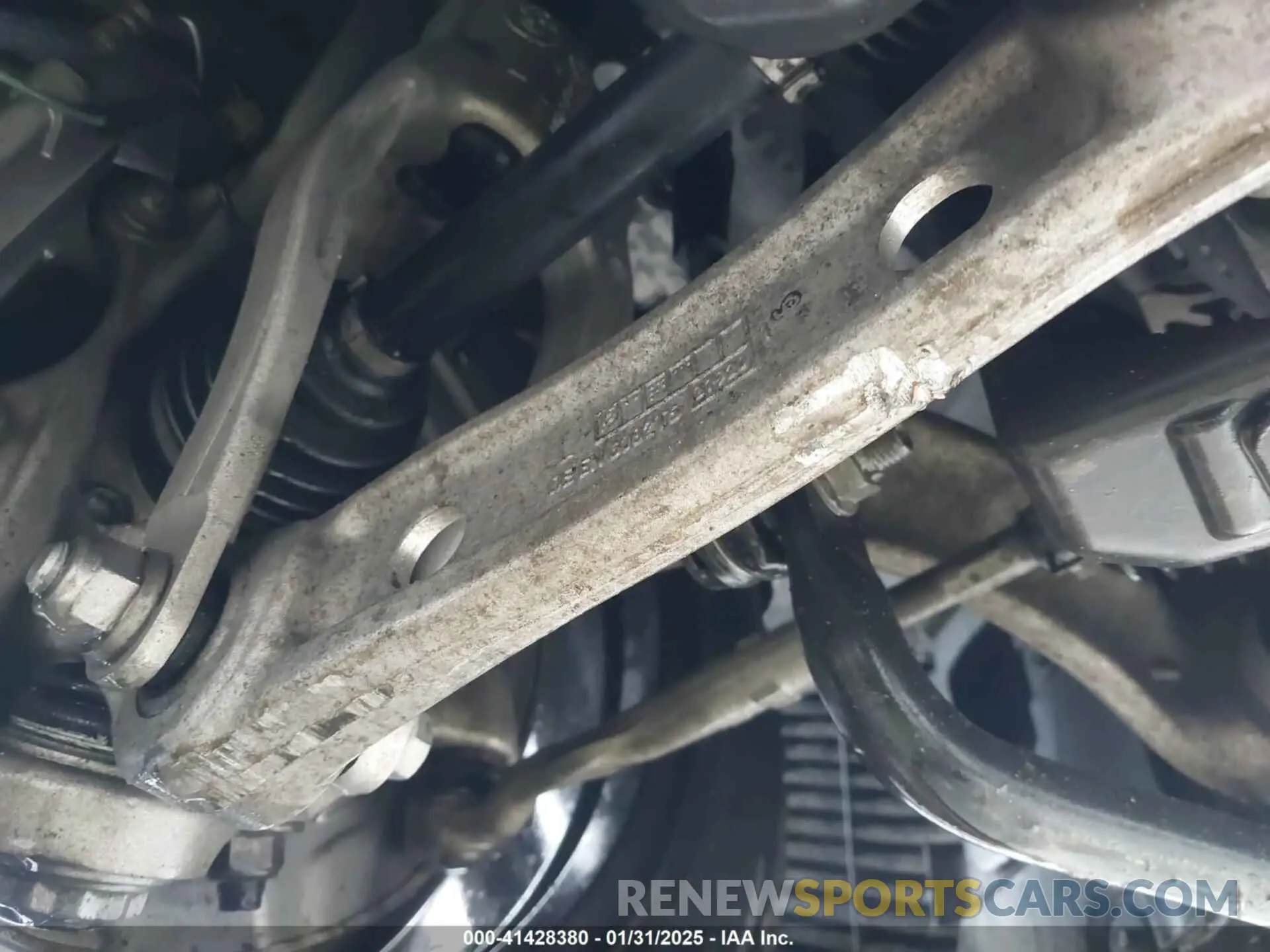 18 Photograph of a damaged car WBAJE7C51KWW21475 BMW 540I 2019