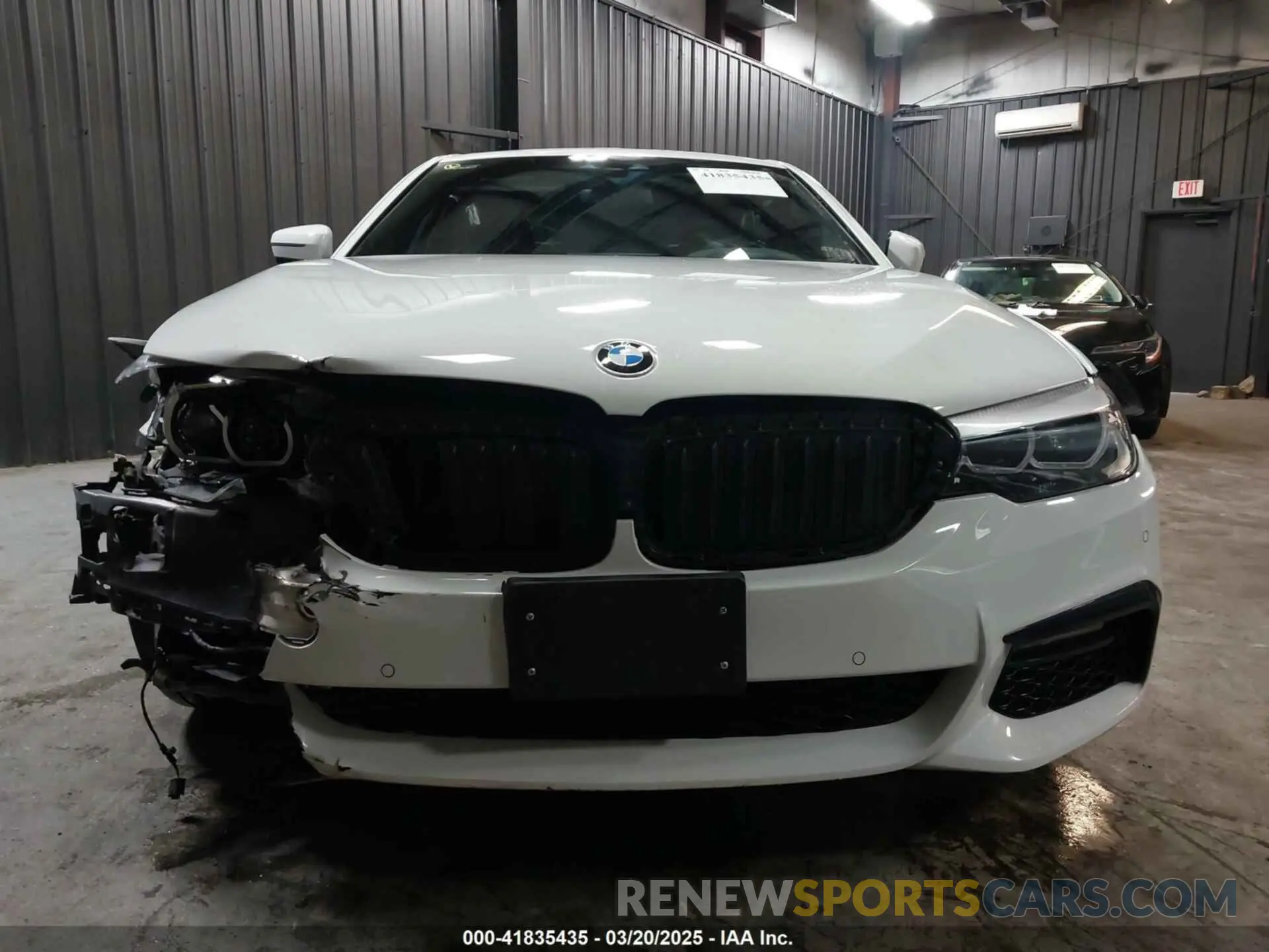12 Photograph of a damaged car WBAJE7C55KWW19065 BMW 540I 2019