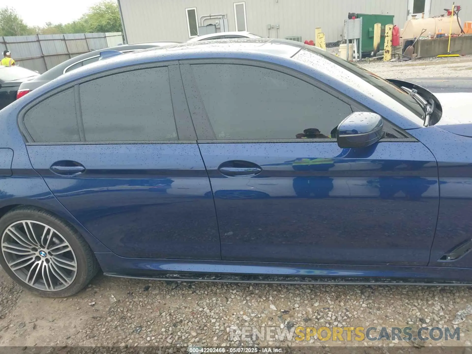 14 Photograph of a damaged car WBAJE7C58KWW16483 BMW 540I 2019