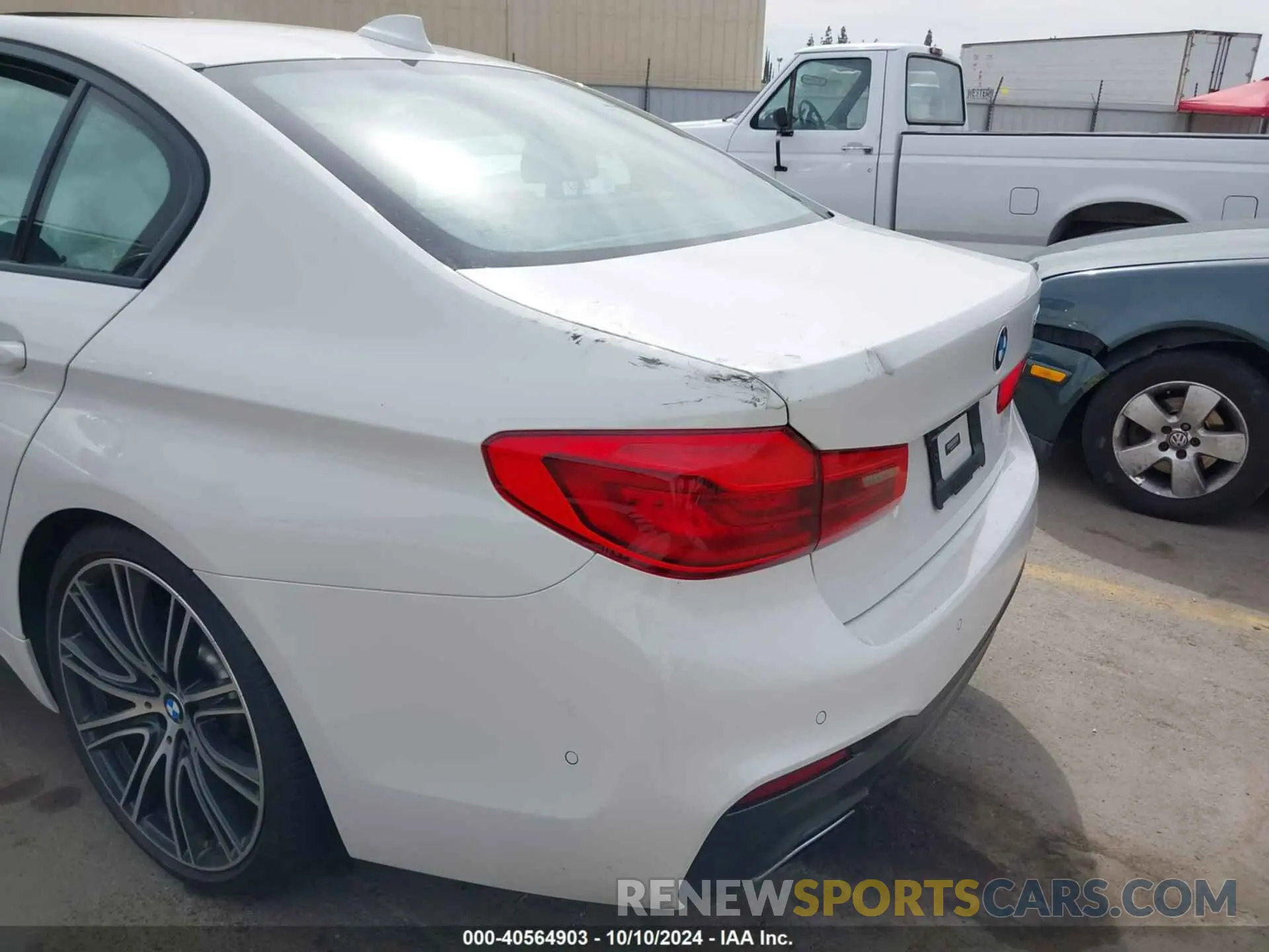 20 Фотография поврежденного автомобиля WBAJS1C06LCD74115 BMW 540I 2020