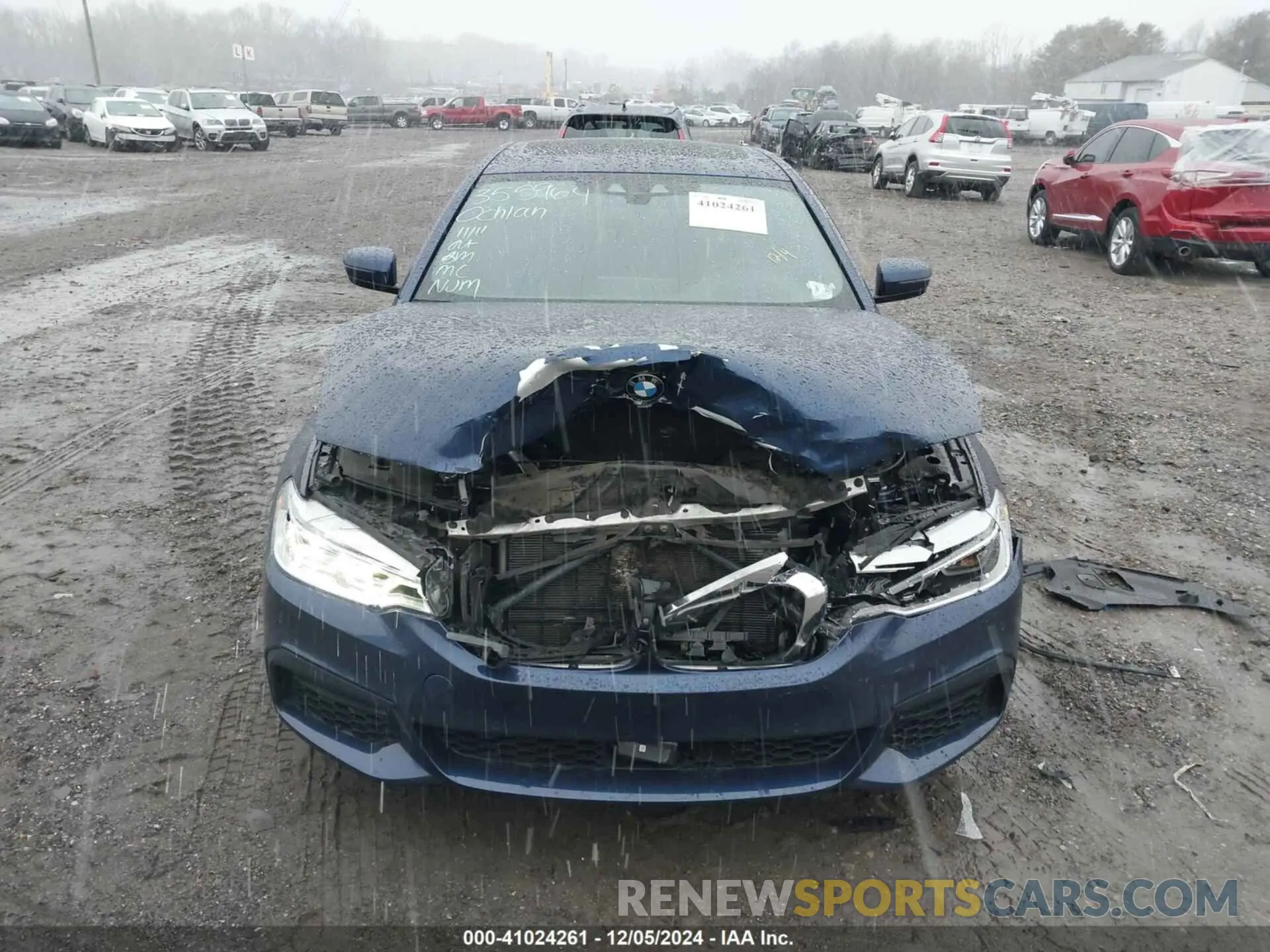12 Фотография поврежденного автомобиля WBAJS3C08LCE86233 BMW 540I 2020